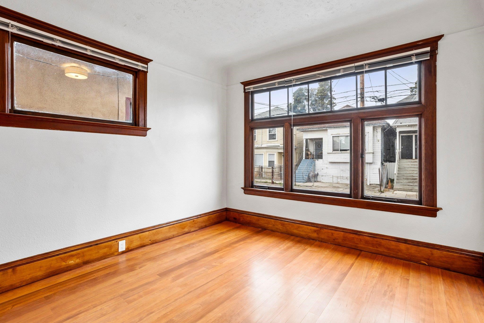 Detail Gallery Image 8 of 60 For 857 Athens Ave, Oakland,  CA 94607 - – Beds | – Baths