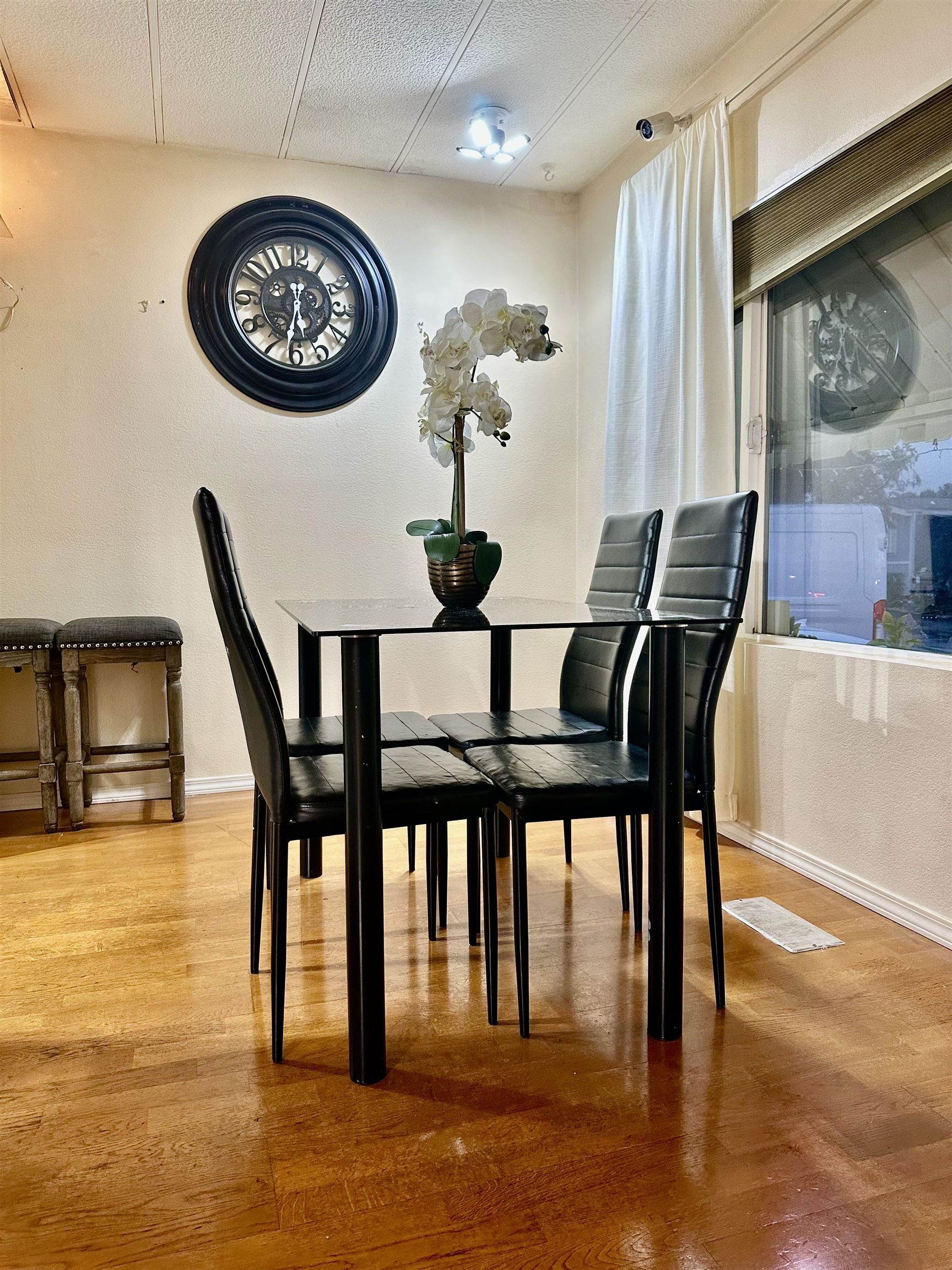 Detail Gallery Image 11 of 39 For 2100 Lewelling Blvd #60,  San Leandro,  CA 94579 - 2 Beds | 1 Baths