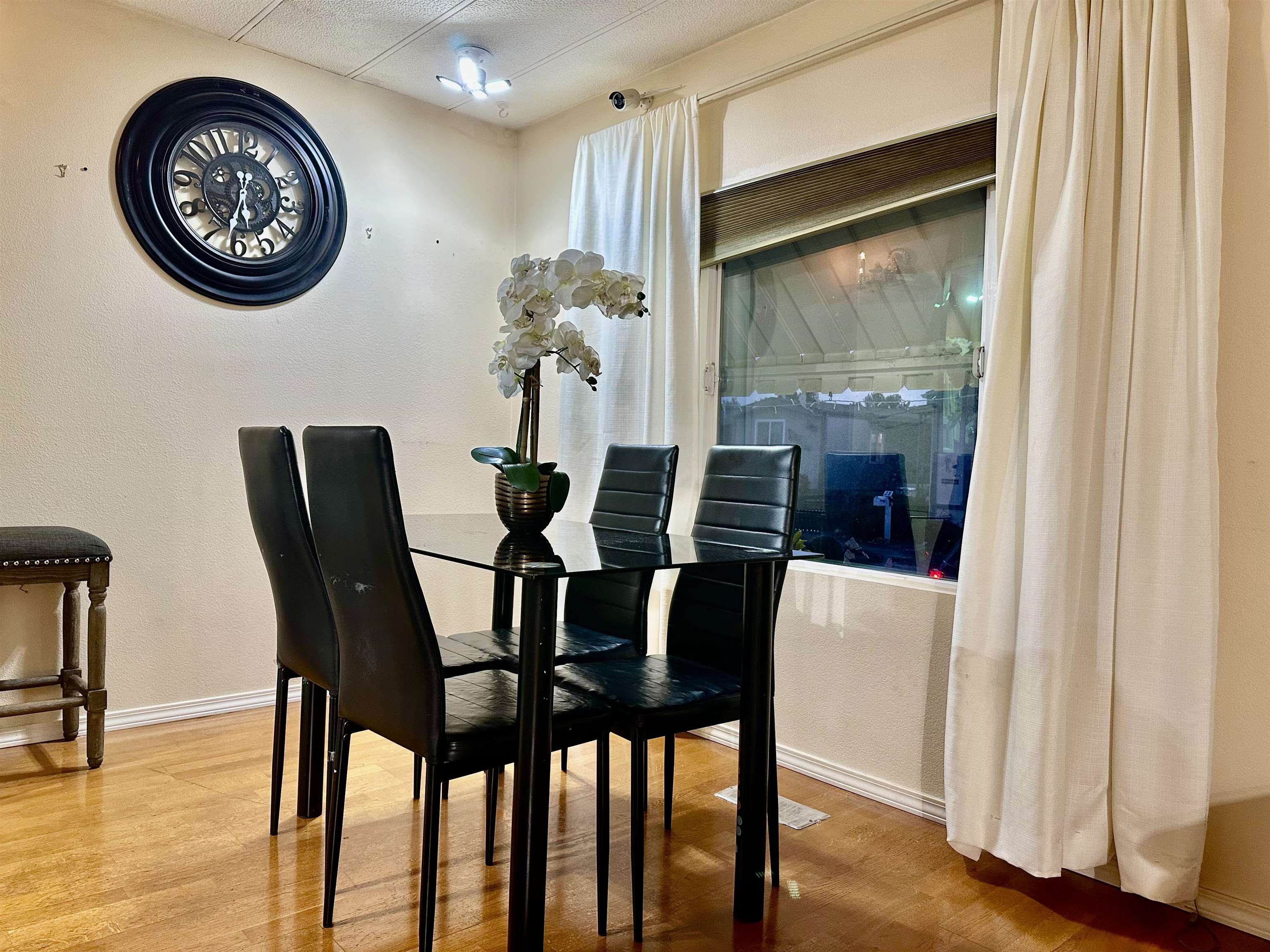 Detail Gallery Image 12 of 39 For 2100 Lewelling Blvd #60,  San Leandro,  CA 94579 - 2 Beds | 1 Baths