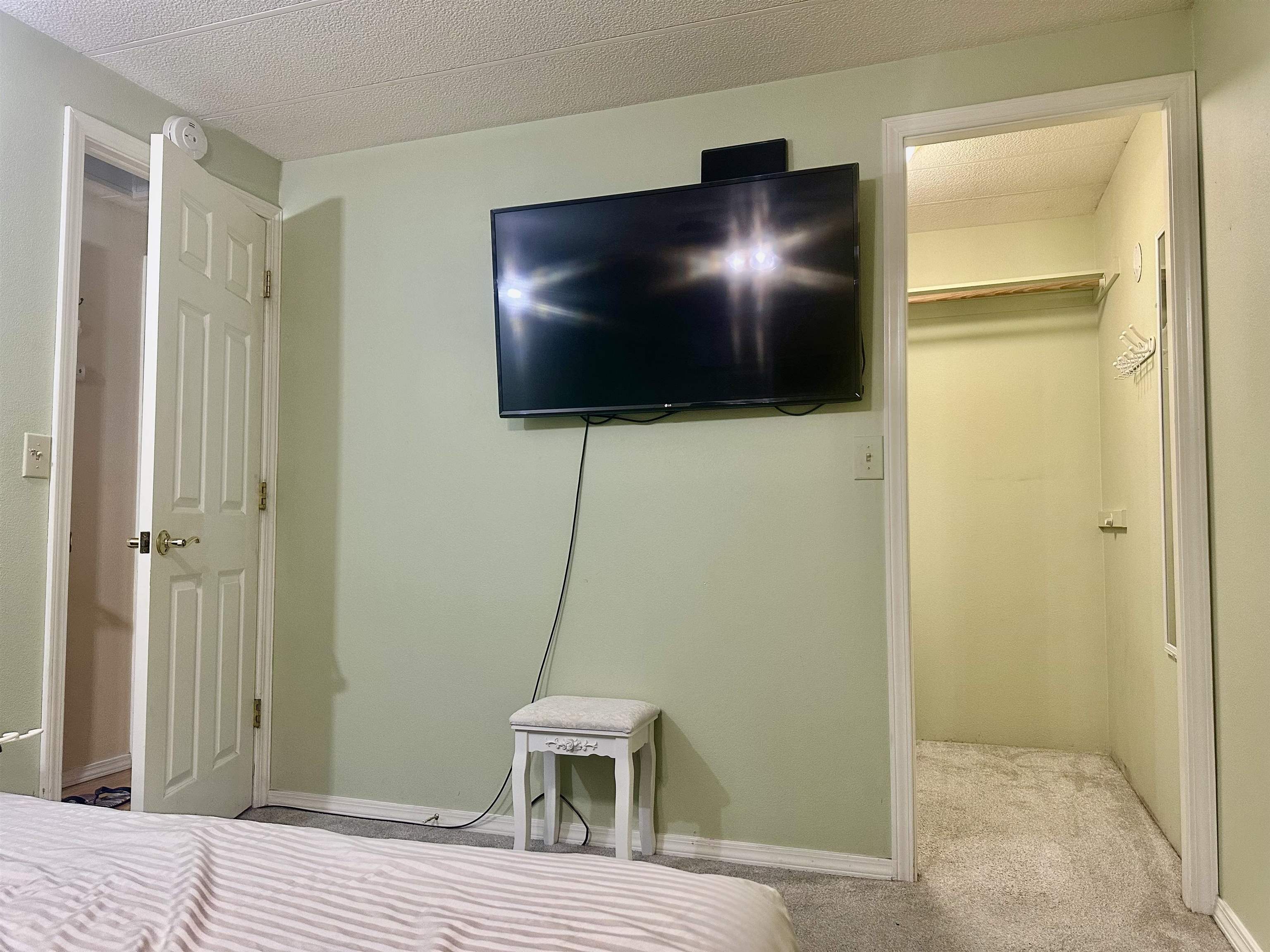 Detail Gallery Image 33 of 39 For 2100 Lewelling Blvd #60,  San Leandro,  CA 94579 - 2 Beds | 1 Baths