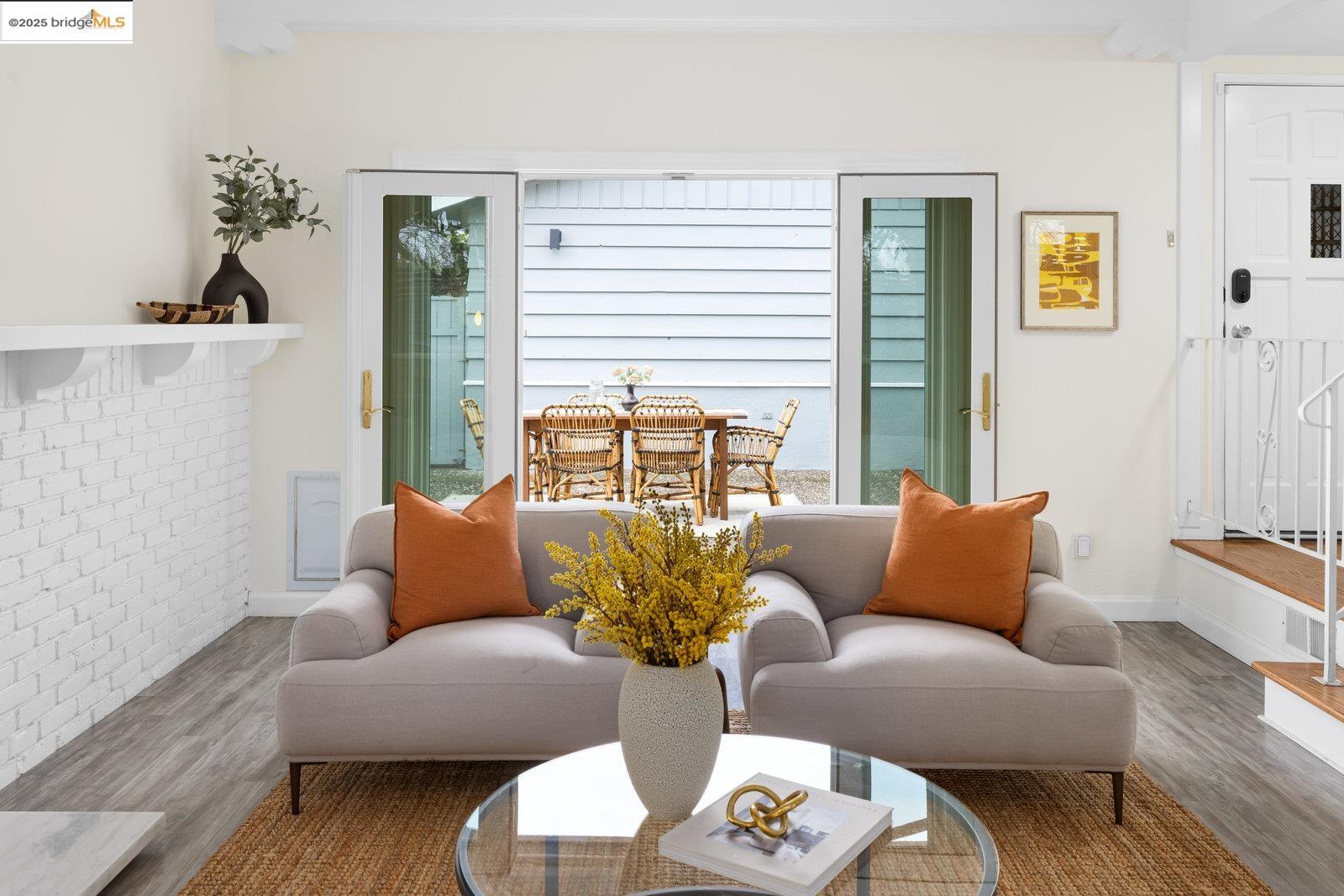 Detail Gallery Image 13 of 52 For 2305 Greenridge Dr, El Sobrante,  CA 94803 - 3 Beds | 2 Baths