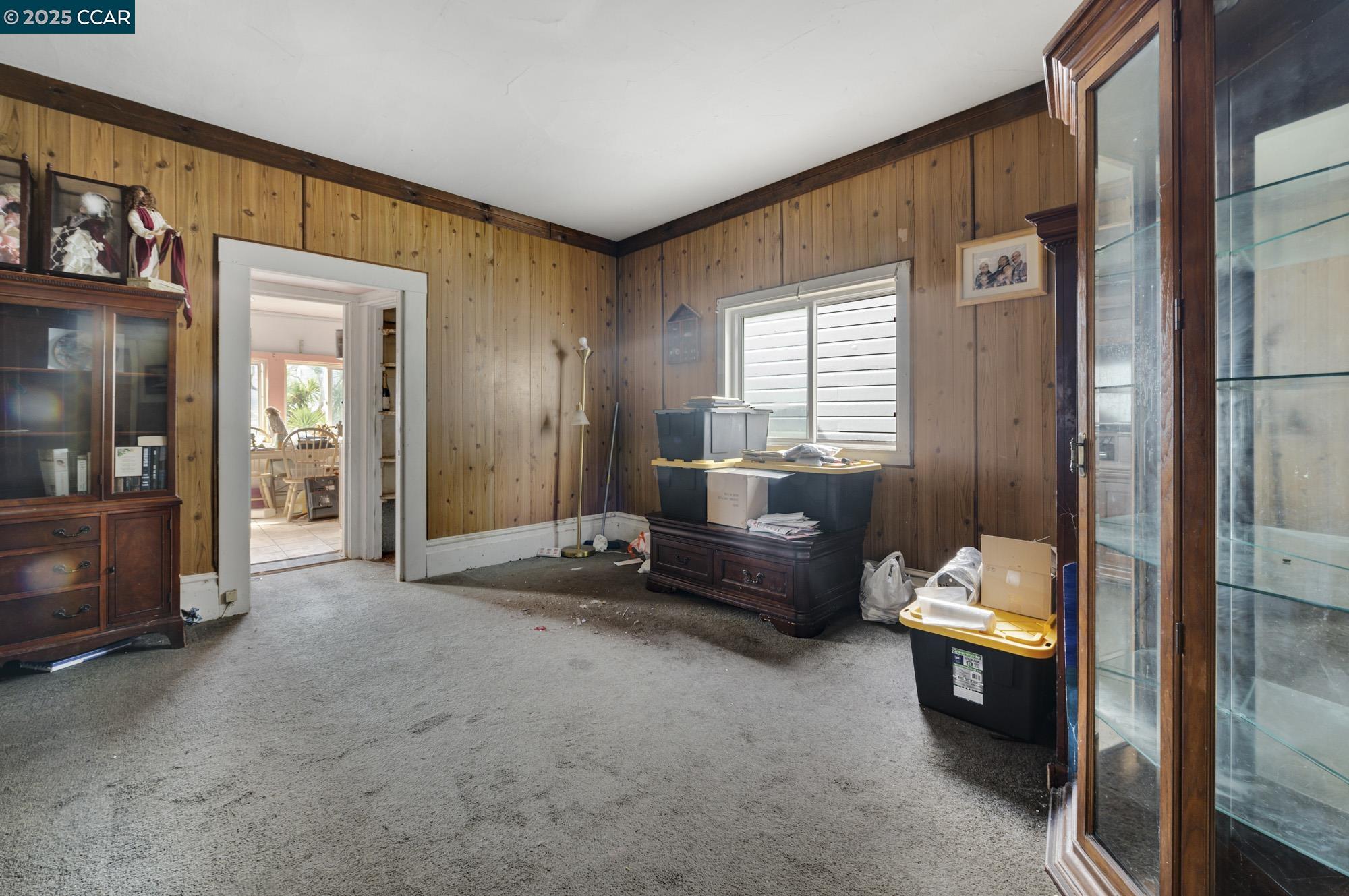 Detail Gallery Image 6 of 20 For 73 Tioga Ave, San Francisco,  CA 94134 - 2 Beds | 1 Baths