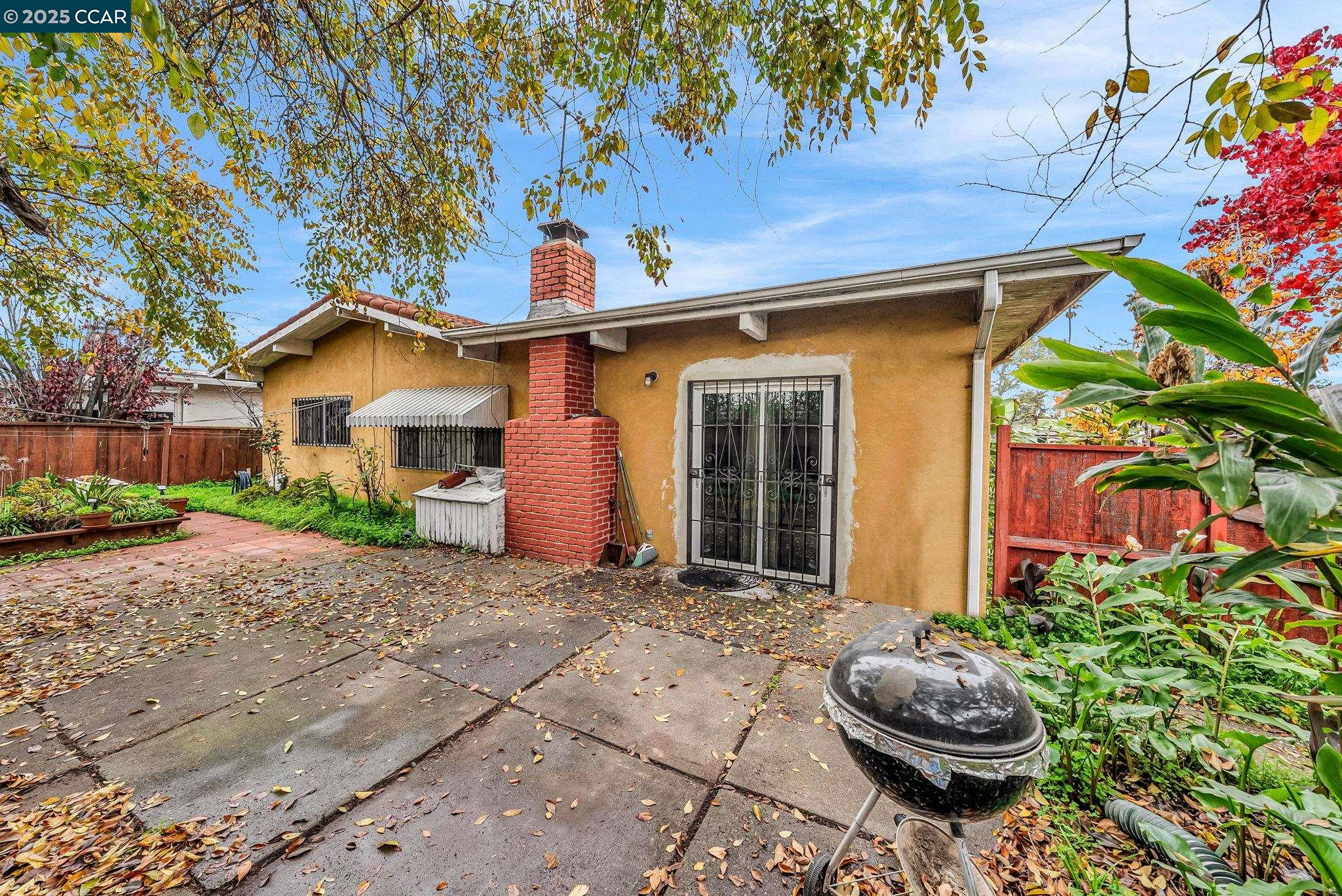 Detail Gallery Image 36 of 47 For 1246 Otis Dr, Alameda,  CA 94501 - 4 Beds | 2 Baths