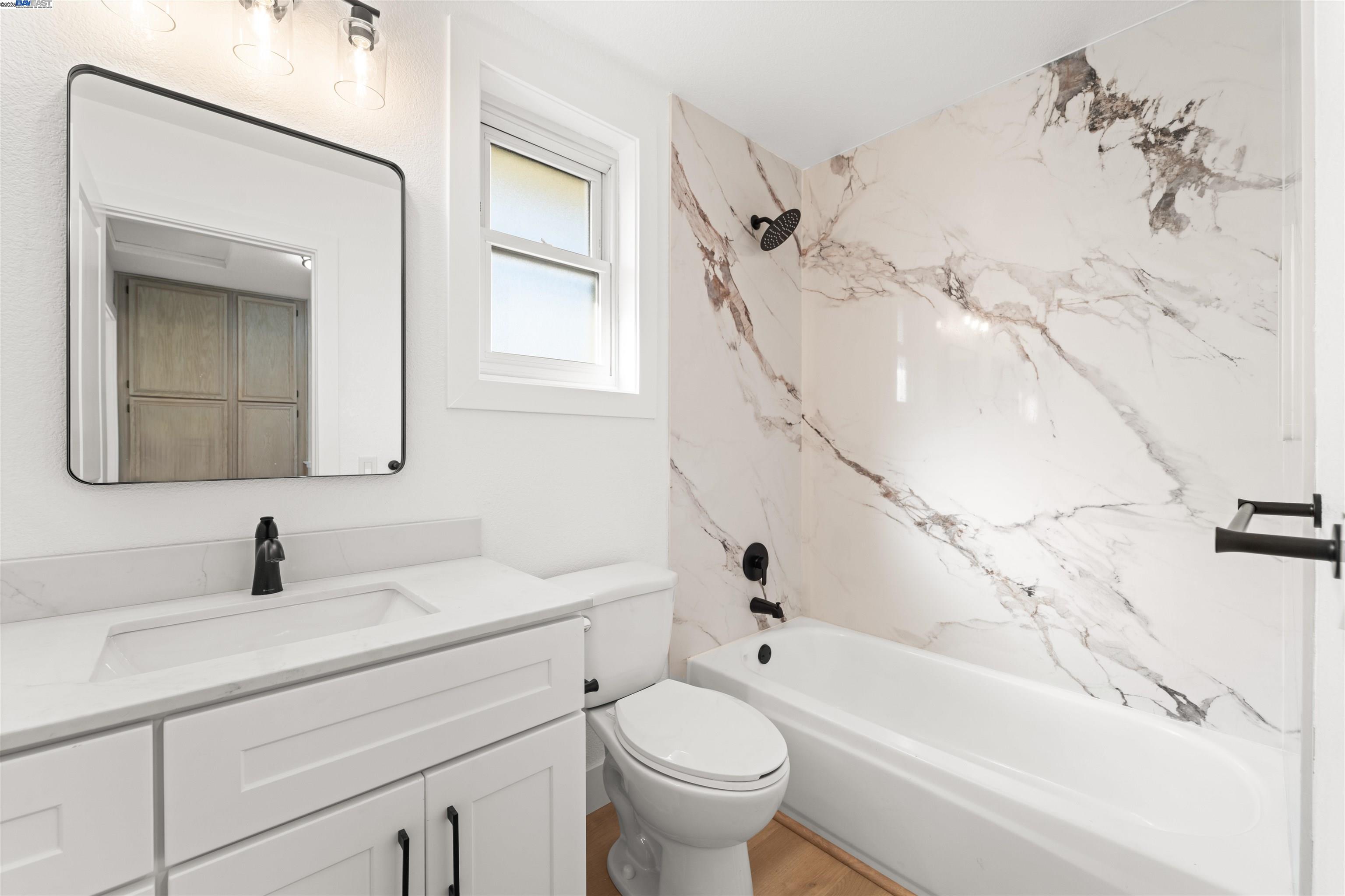 Detail Gallery Image 25 of 41 For 349 Oak Glen Dr, Oakley,  CA 94561 - 3 Beds | 2/1 Baths