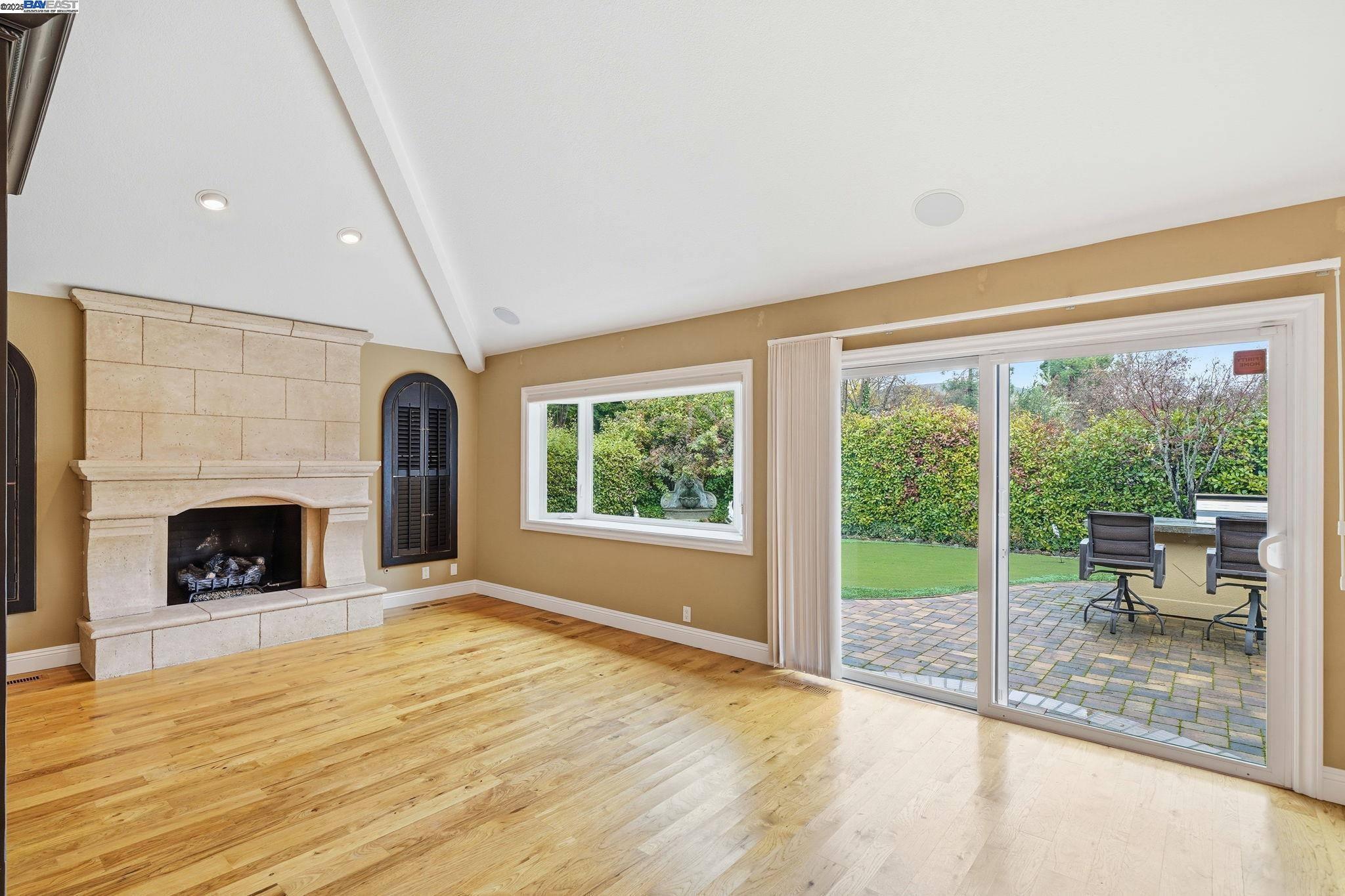 Detail Gallery Image 13 of 60 For 66 Oakridge Ct, Danville,  CA 94526 - 2 Beds | 2 Baths