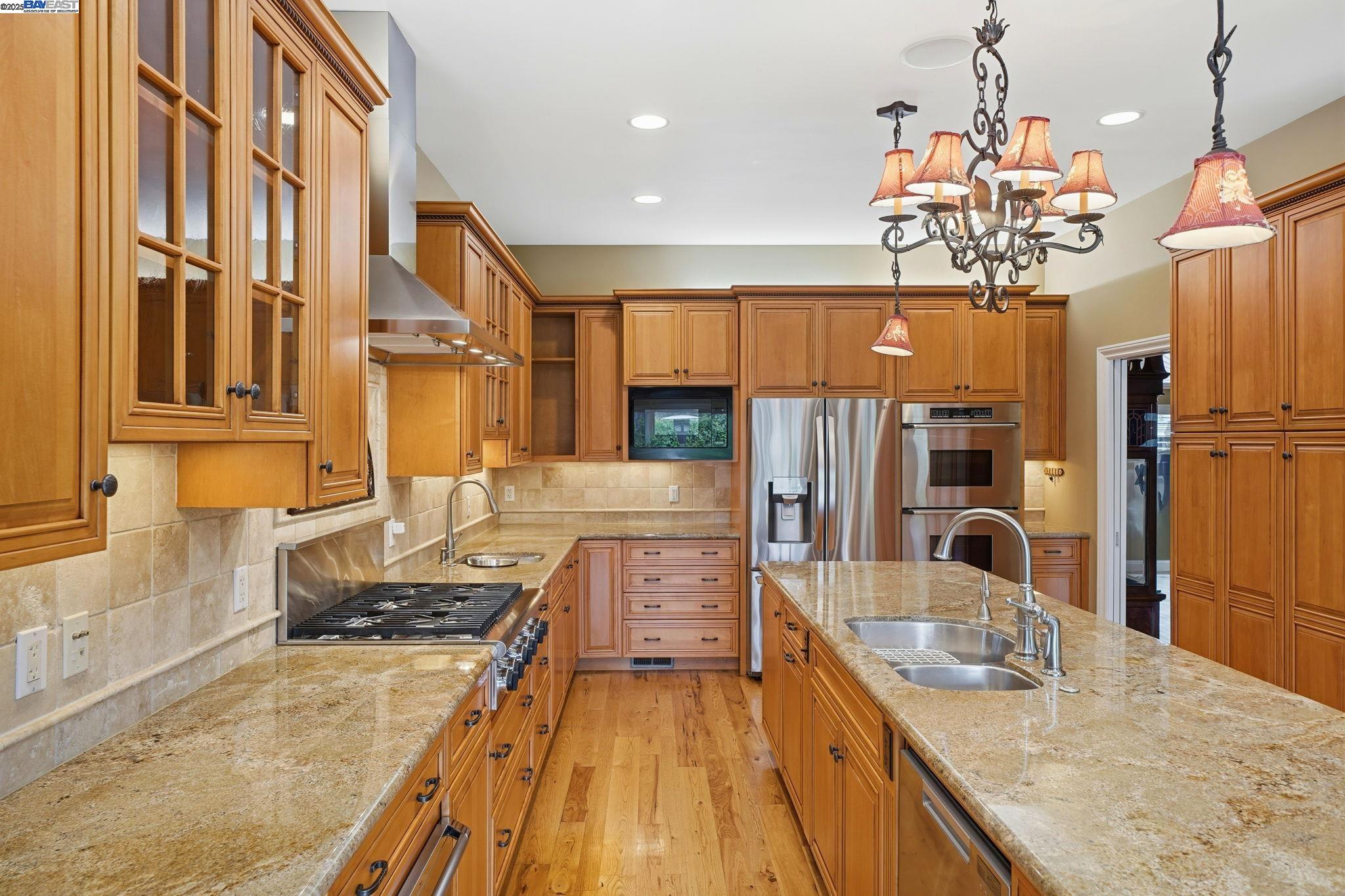 Detail Gallery Image 17 of 60 For 66 Oakridge Ct, Danville,  CA 94526 - 2 Beds | 2 Baths