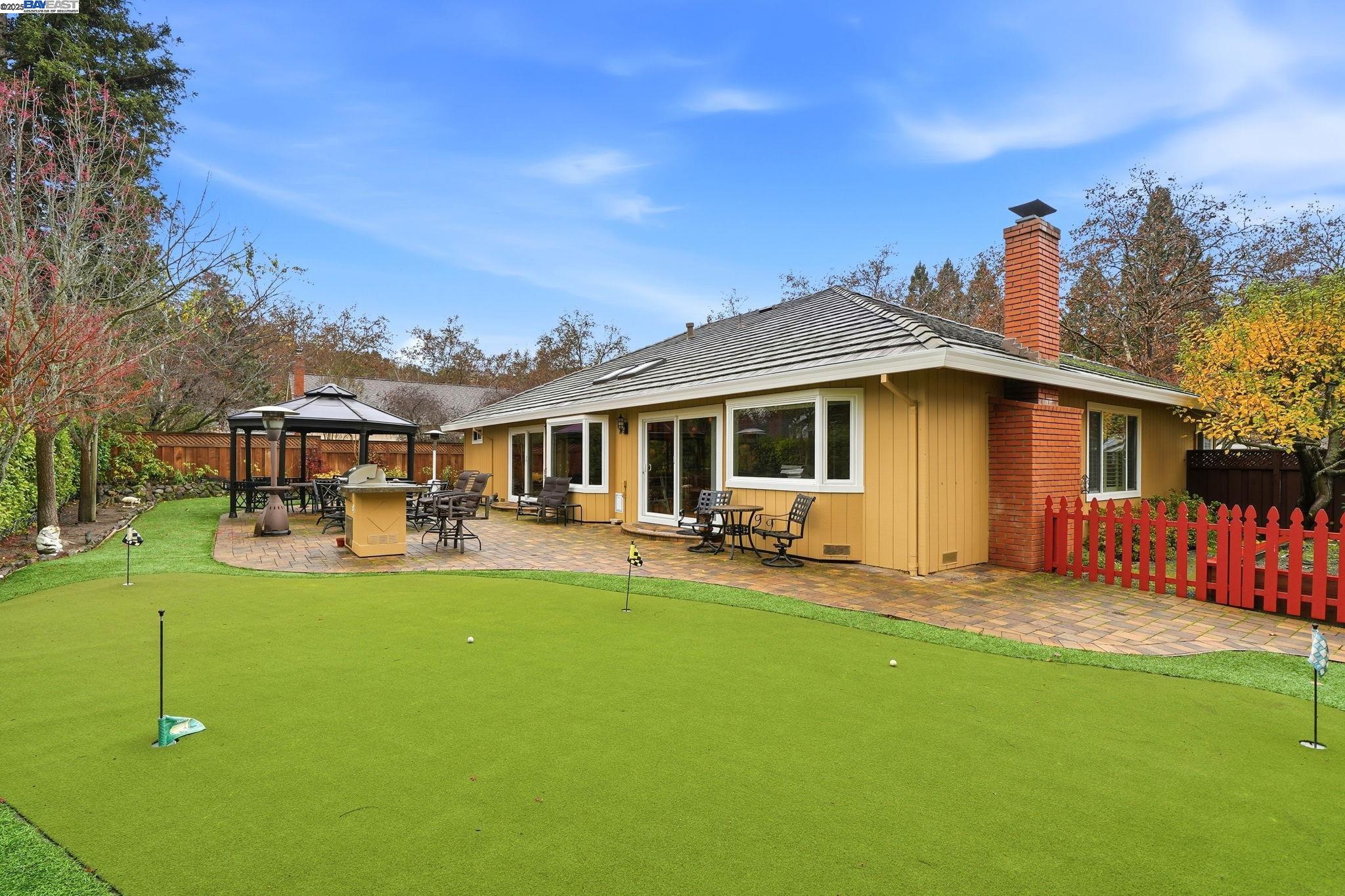 Detail Gallery Image 58 of 60 For 66 Oakridge Ct, Danville,  CA 94526 - 2 Beds | 2 Baths