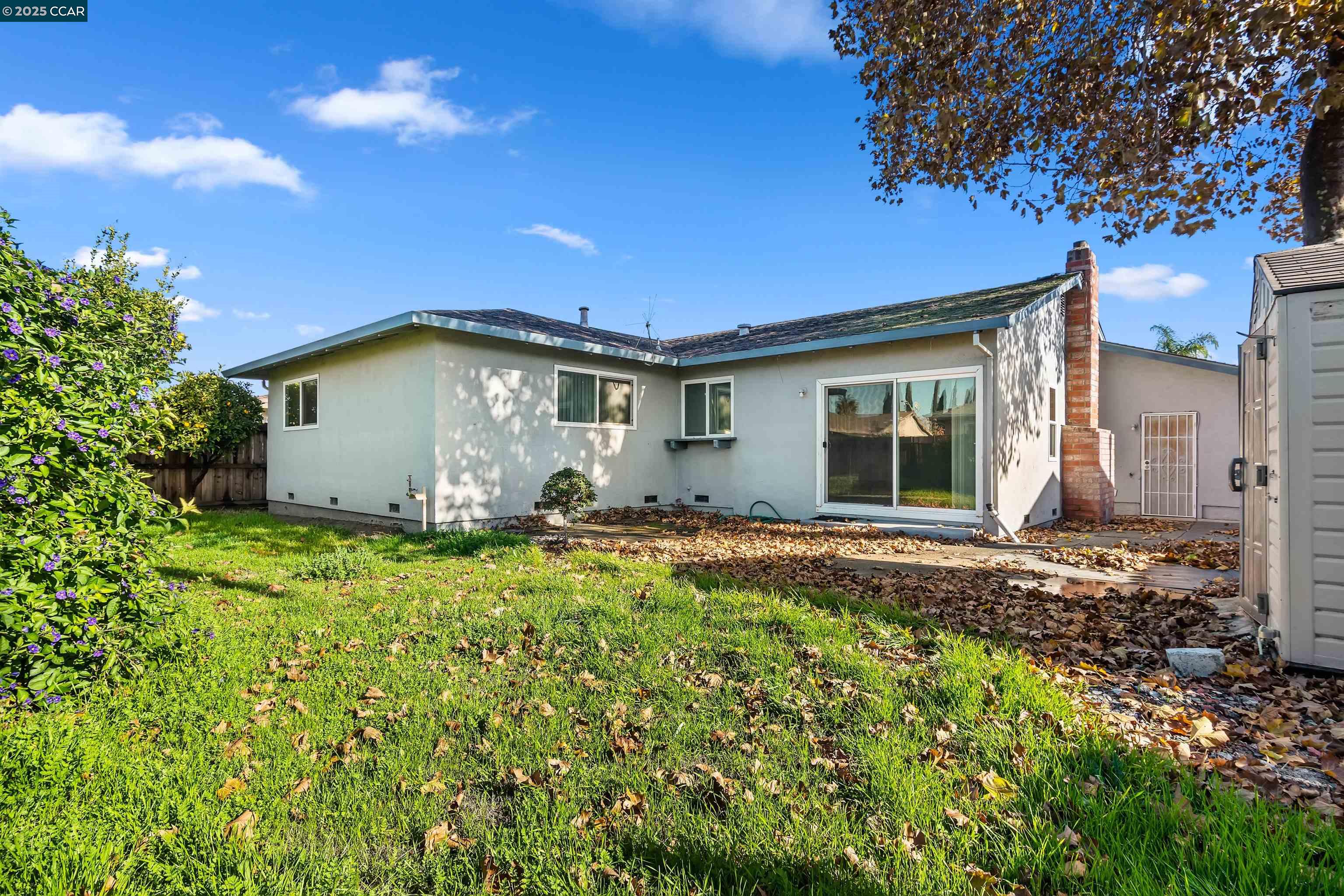 Detail Gallery Image 25 of 29 For 2924 N Francisco Way, Antioch,  CA 94509 - 4 Beds | 2 Baths