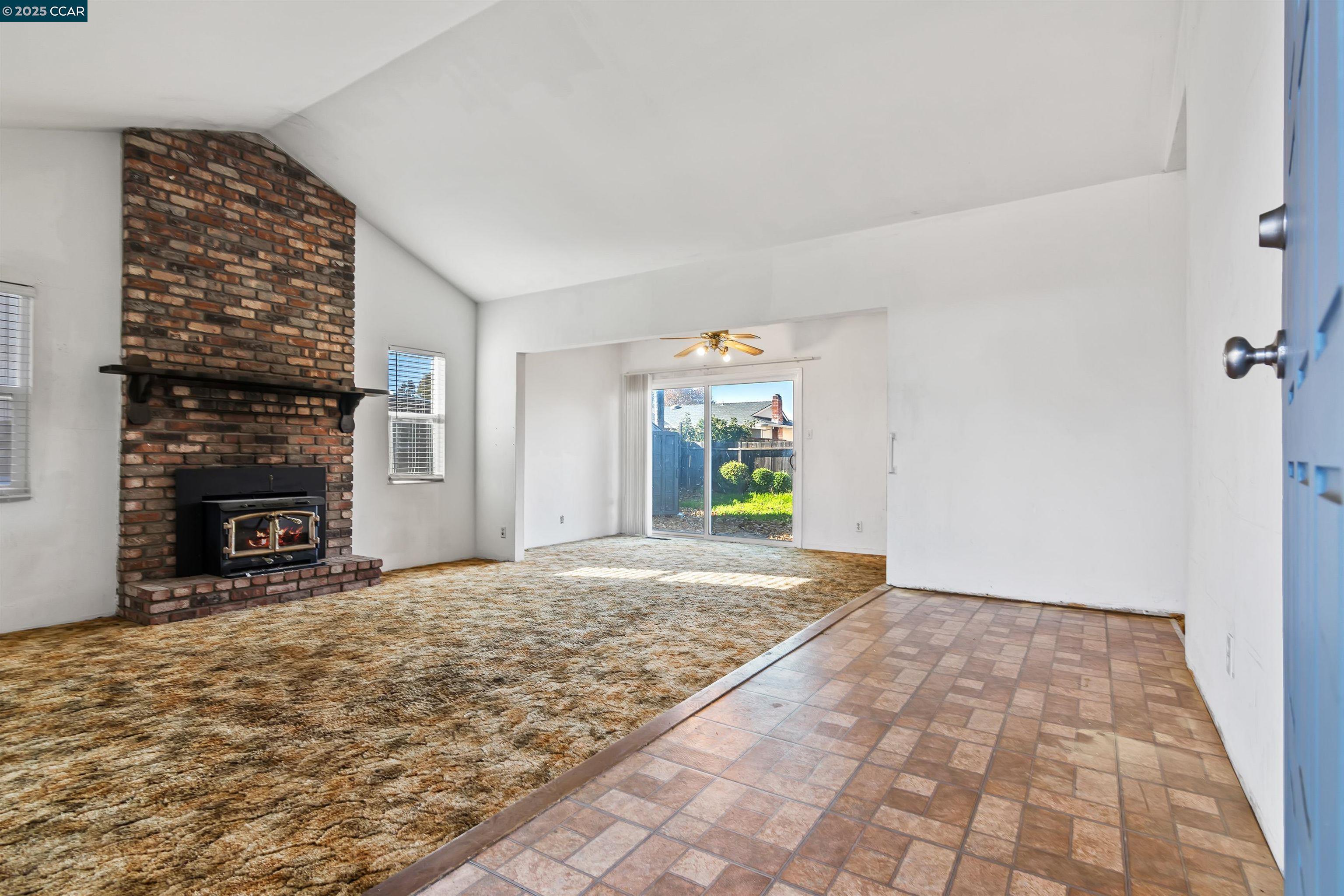 Detail Gallery Image 5 of 29 For 2924 N Francisco Way, Antioch,  CA 94509 - 4 Beds | 2 Baths