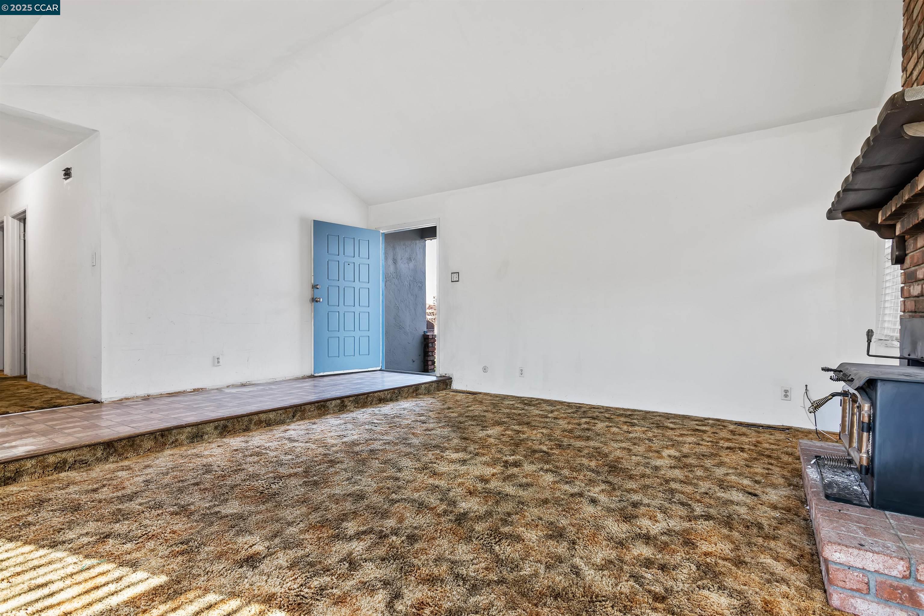 Detail Gallery Image 7 of 29 For 2924 N Francisco Way, Antioch,  CA 94509 - 4 Beds | 2 Baths