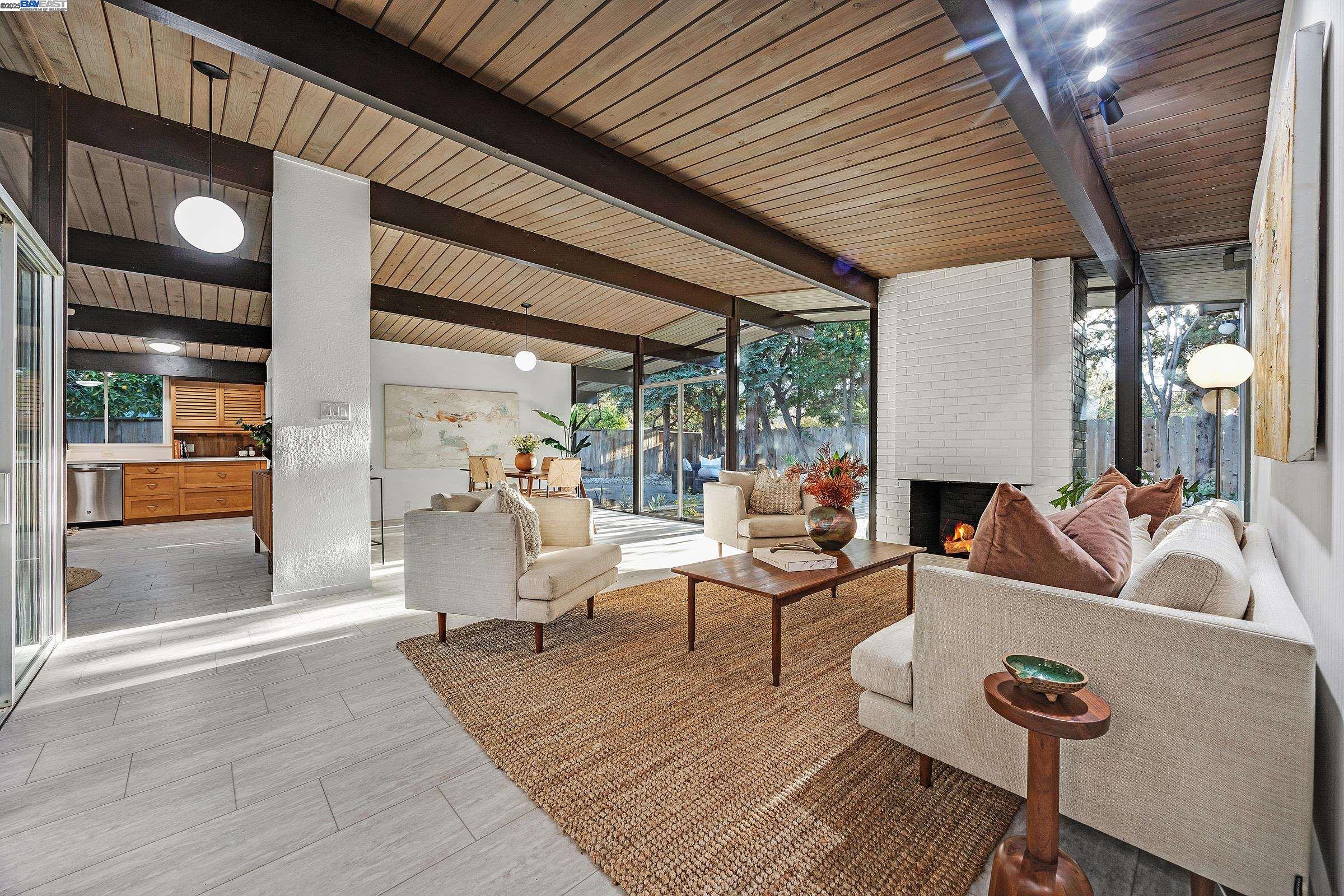 Detail Gallery Image 12 of 60 For 4004 Salem St, Concord,  CA 94521 - 4 Beds | 2 Baths