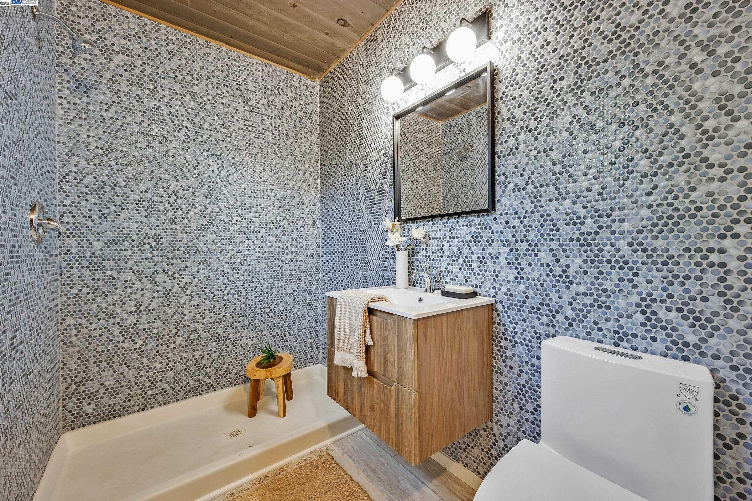 Detail Gallery Image 40 of 60 For 4004 Salem St, Concord,  CA 94521 - 4 Beds | 2 Baths