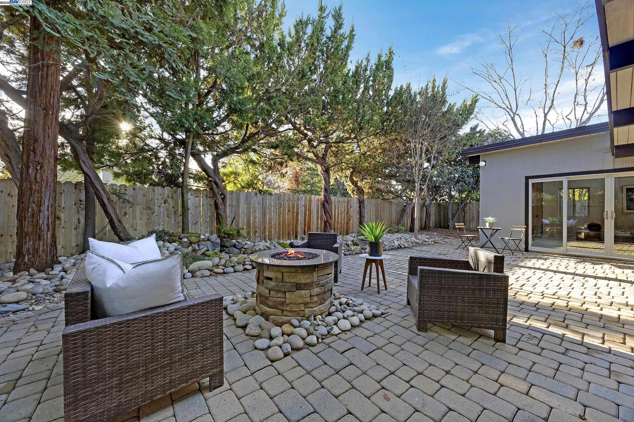 Detail Gallery Image 45 of 60 For 4004 Salem St, Concord,  CA 94521 - 4 Beds | 2 Baths