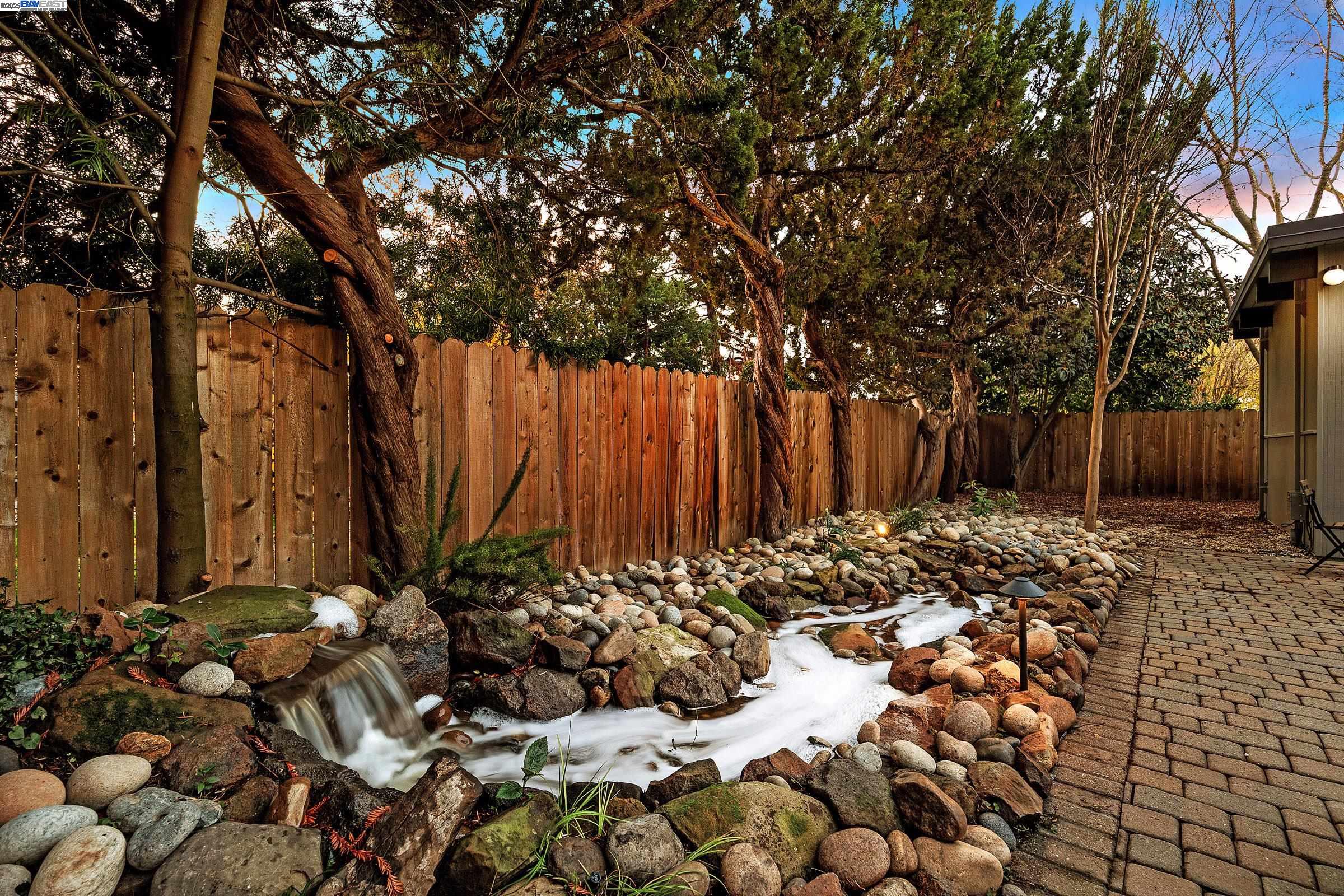 Detail Gallery Image 49 of 60 For 4004 Salem St, Concord,  CA 94521 - 4 Beds | 2 Baths