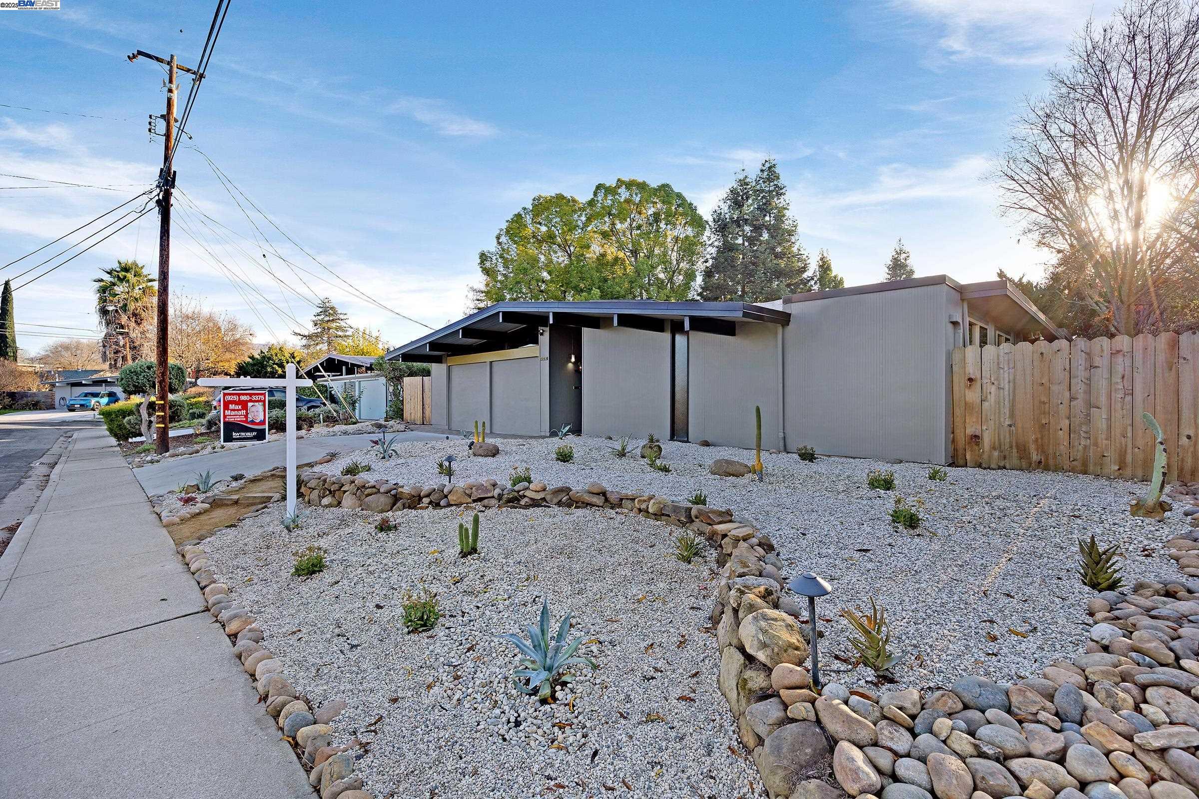 Detail Gallery Image 6 of 60 For 4004 Salem St, Concord,  CA 94521 - 4 Beds | 2 Baths