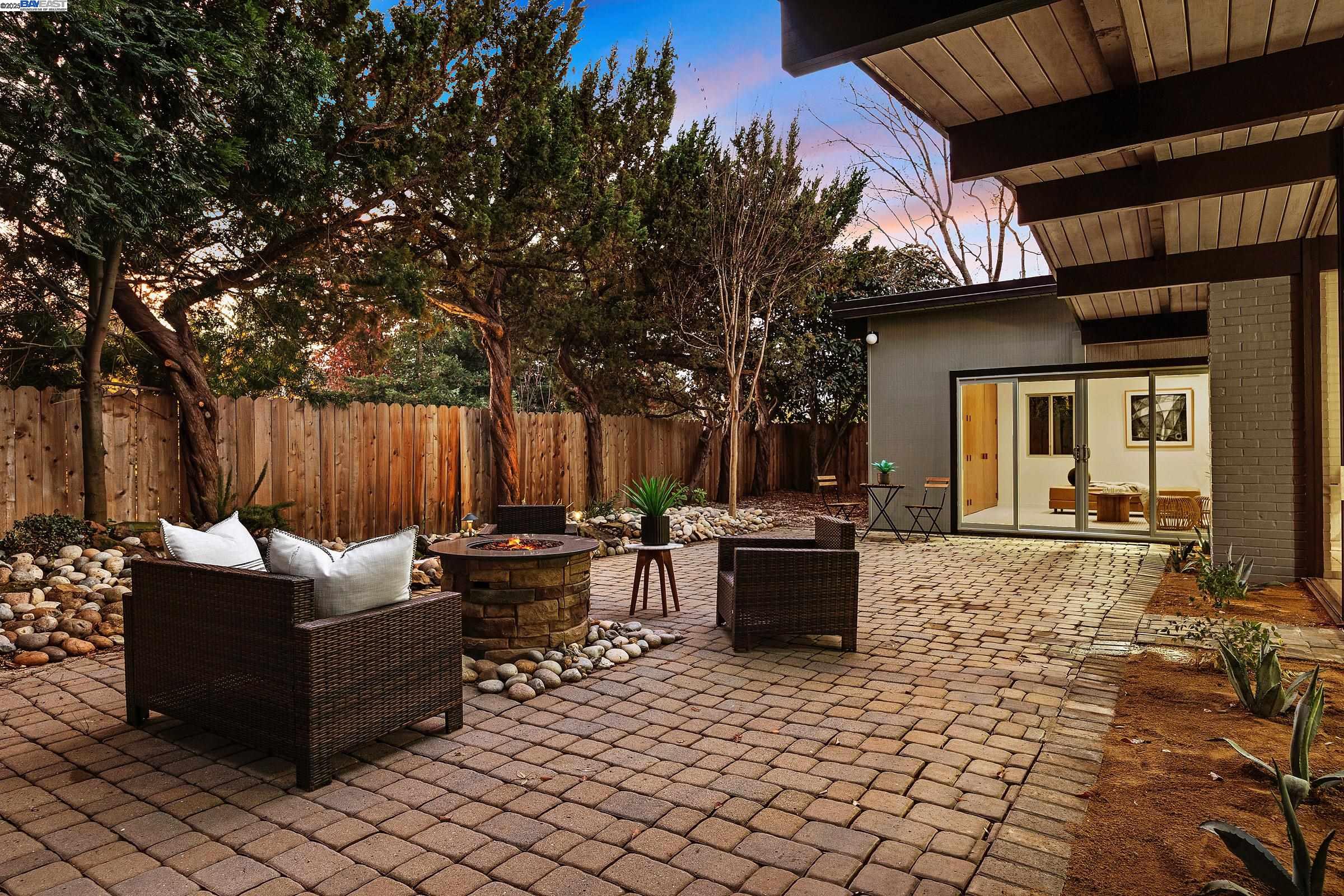 Detail Gallery Image 52 of 60 For 4004 Salem St, Concord,  CA 94521 - 4 Beds | 2 Baths