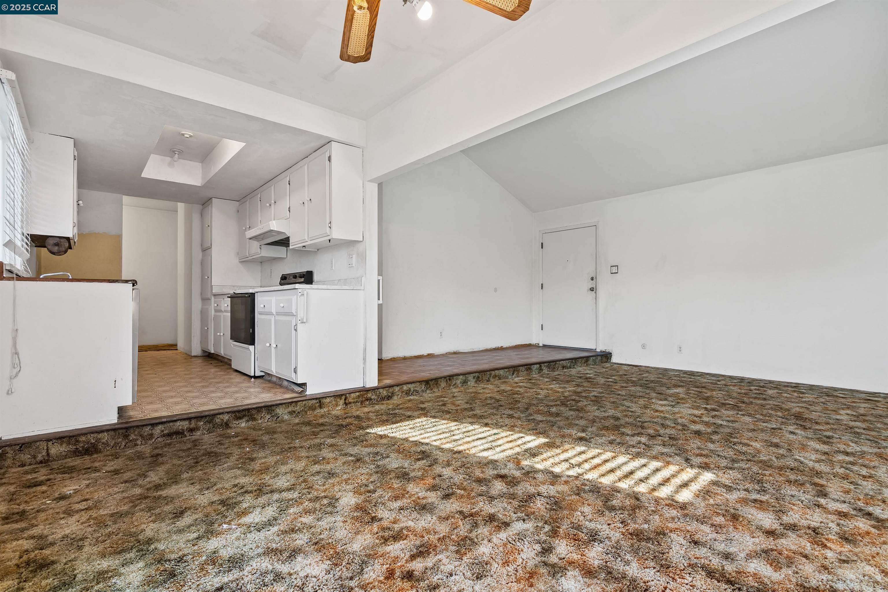 Detail Gallery Image 12 of 29 For 2924 N Francisco Way, Antioch,  CA 94509 - 4 Beds | 2 Baths