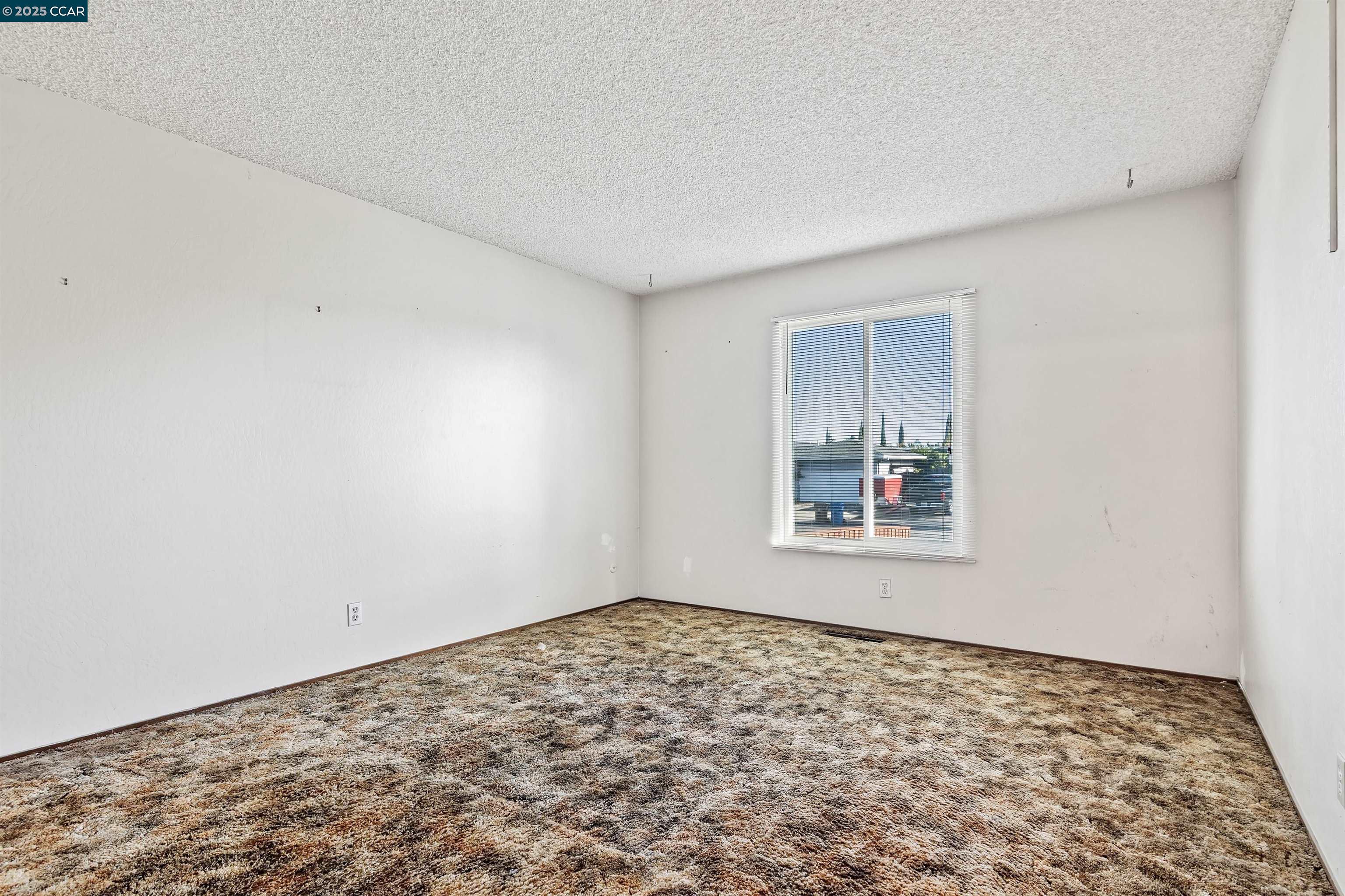 Detail Gallery Image 18 of 29 For 2924 N Francisco Way, Antioch,  CA 94509 - 4 Beds | 2 Baths