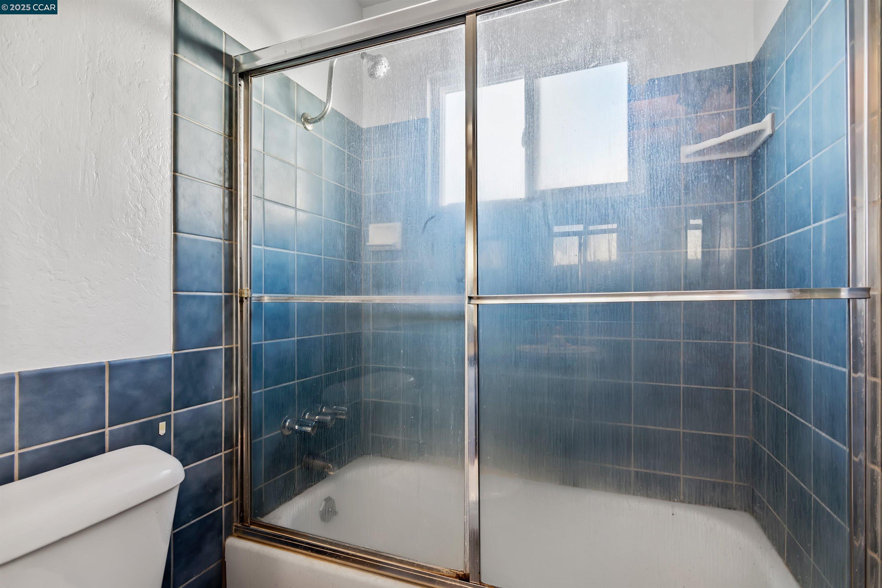 Detail Gallery Image 21 of 29 For 2924 N Francisco Way, Antioch,  CA 94509 - 4 Beds | 2 Baths