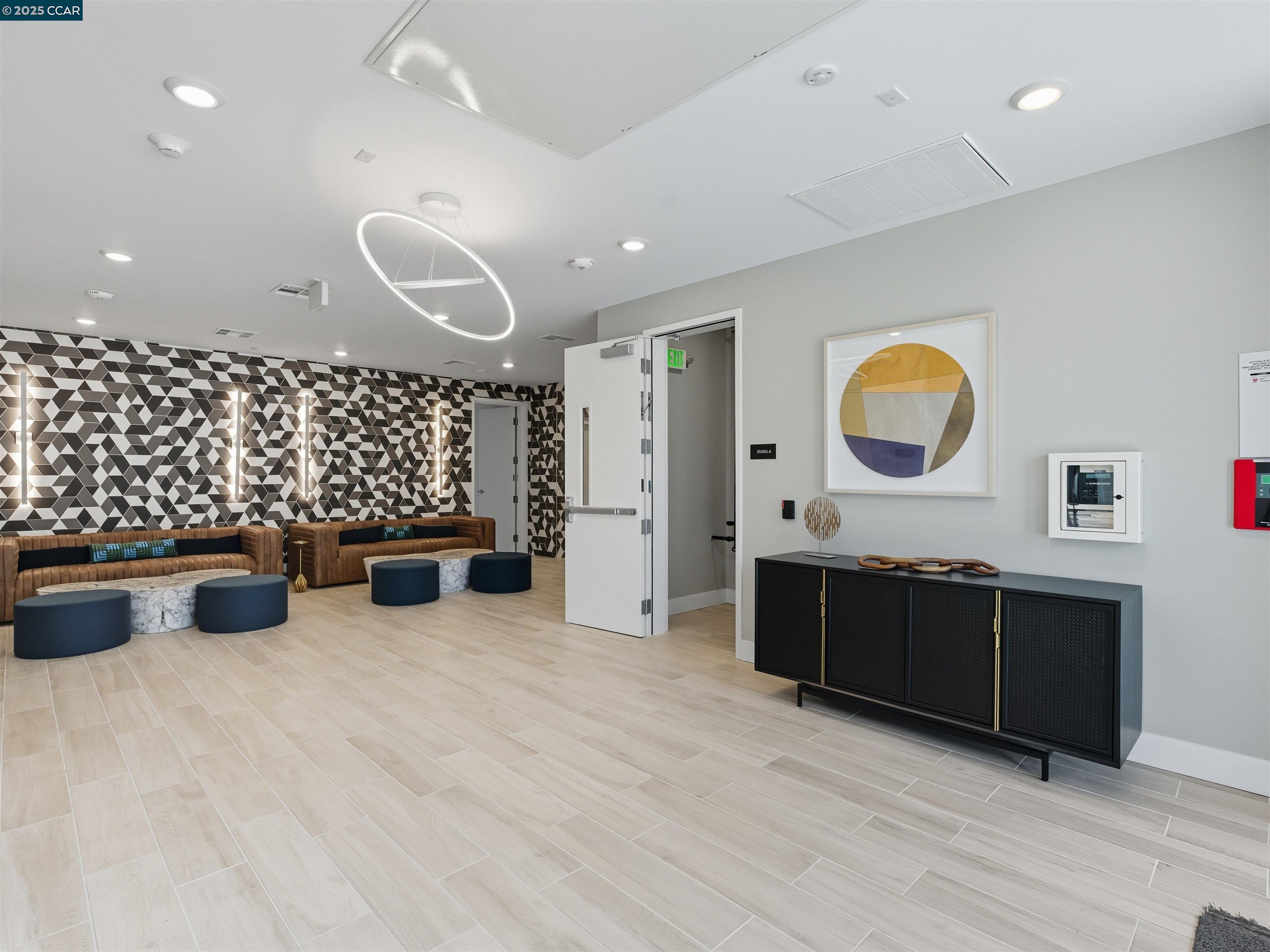 Detail Gallery Image 12 of 49 For 44862 S Grimmer Blvd #201,  Fremont,  CA 94538 - 3 Beds | 2 Baths
