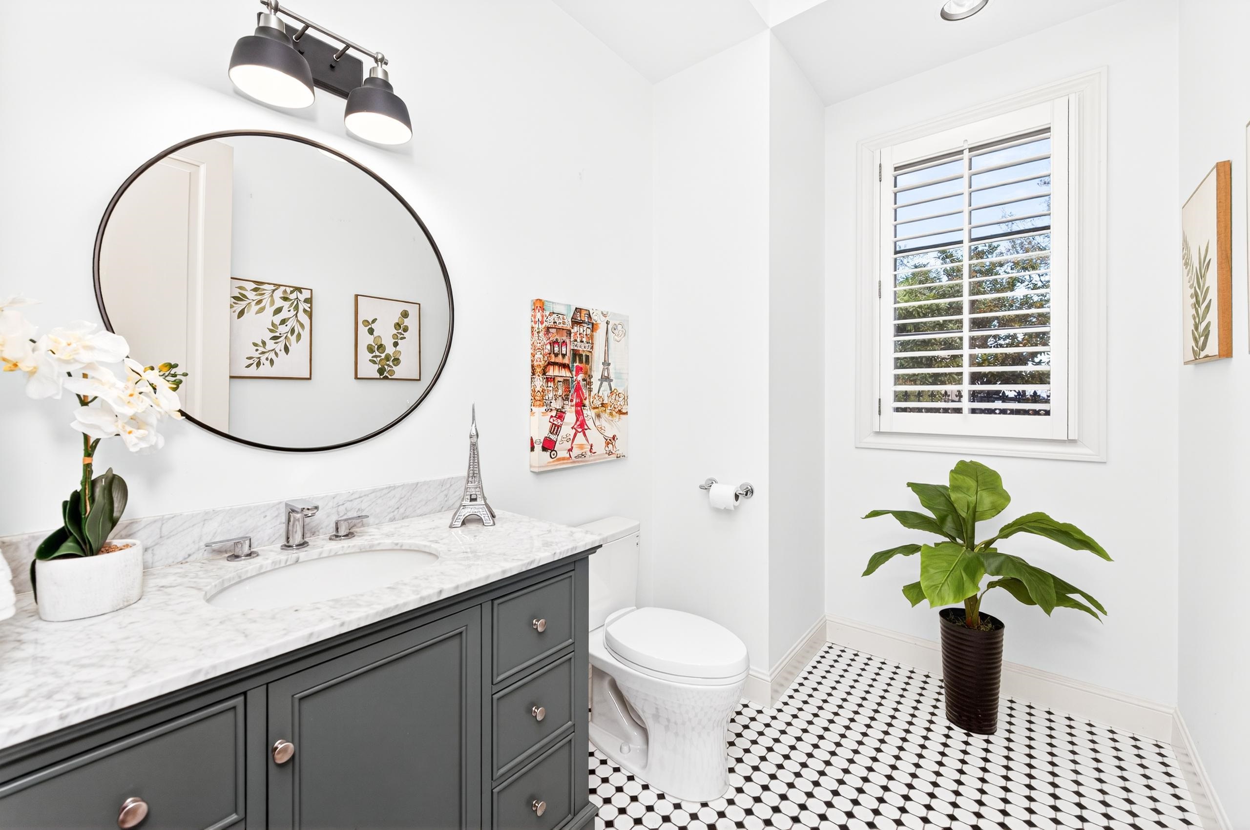 Detail Gallery Image 27 of 48 For 1527 Honey Suckle Ct, Pleasanton,  CA 94588 - 5 Beds | 4/2 Baths