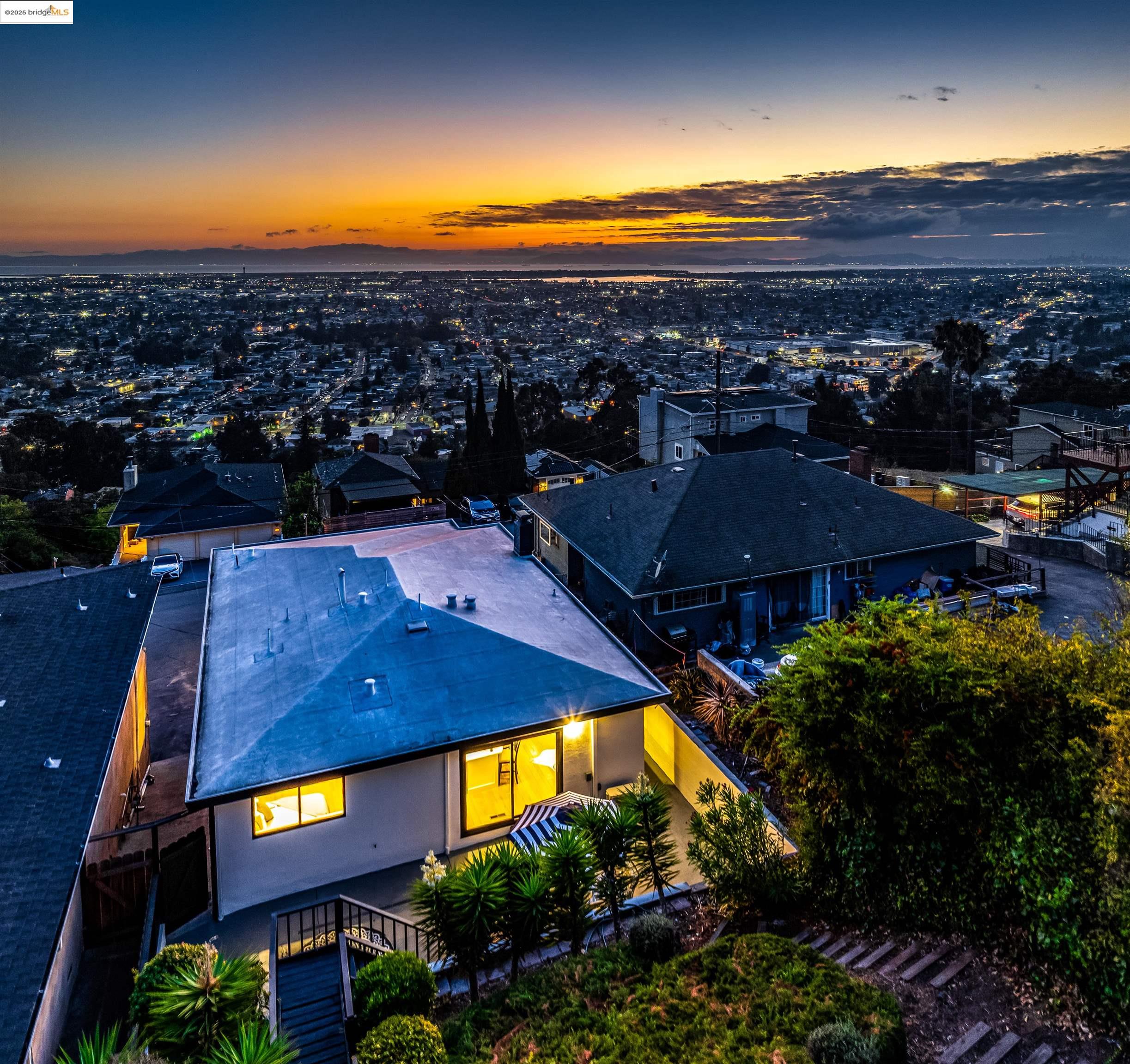 Detail Gallery Image 46 of 47 For 7756 Sunkist Dr, Oakland,  CA 94605 - 3 Beds | 2 Baths