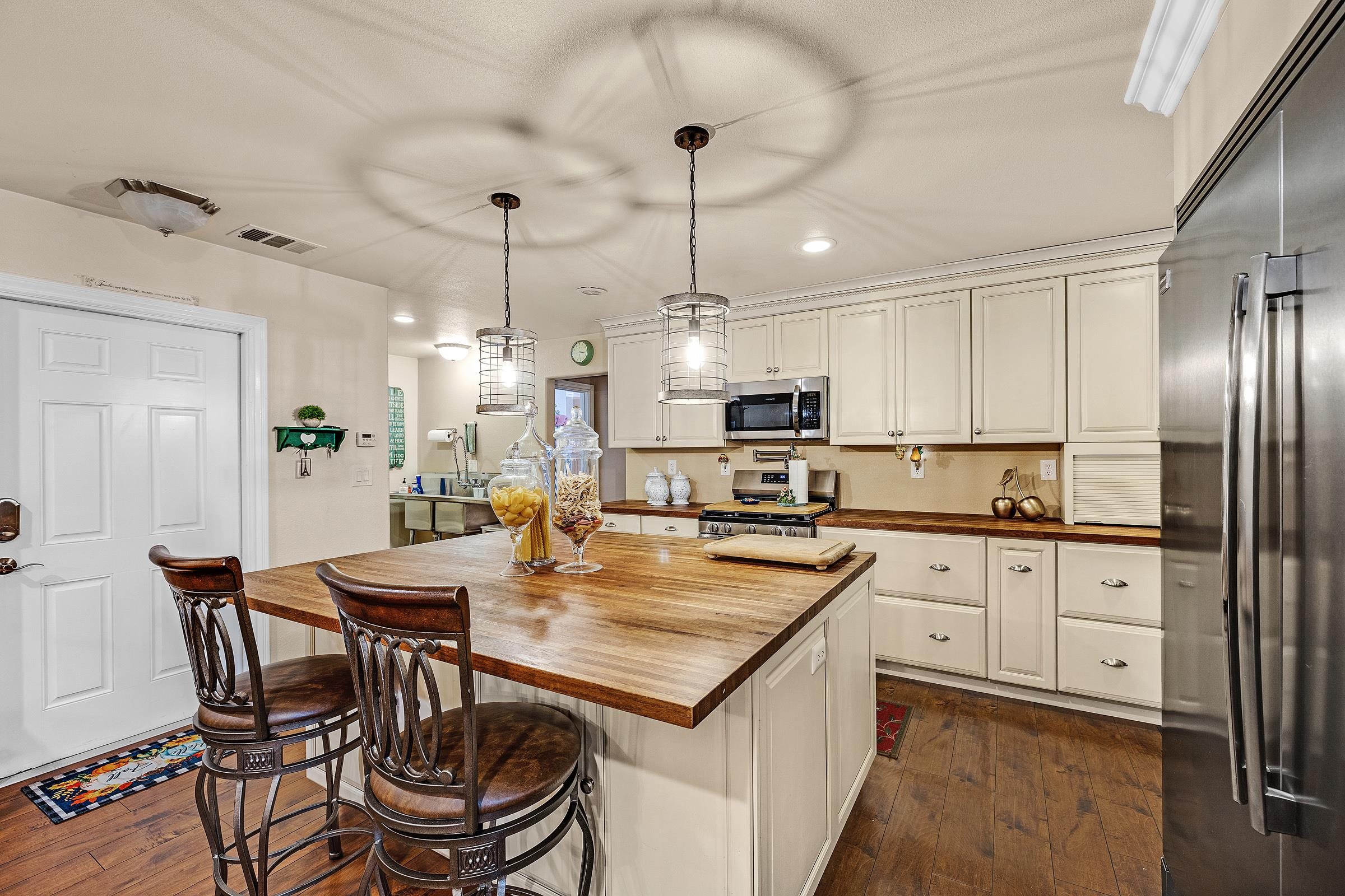 Detail Gallery Image 35 of 60 For 339 I St, Fremont,  CA 94536 - 6 Beds | 3 Baths