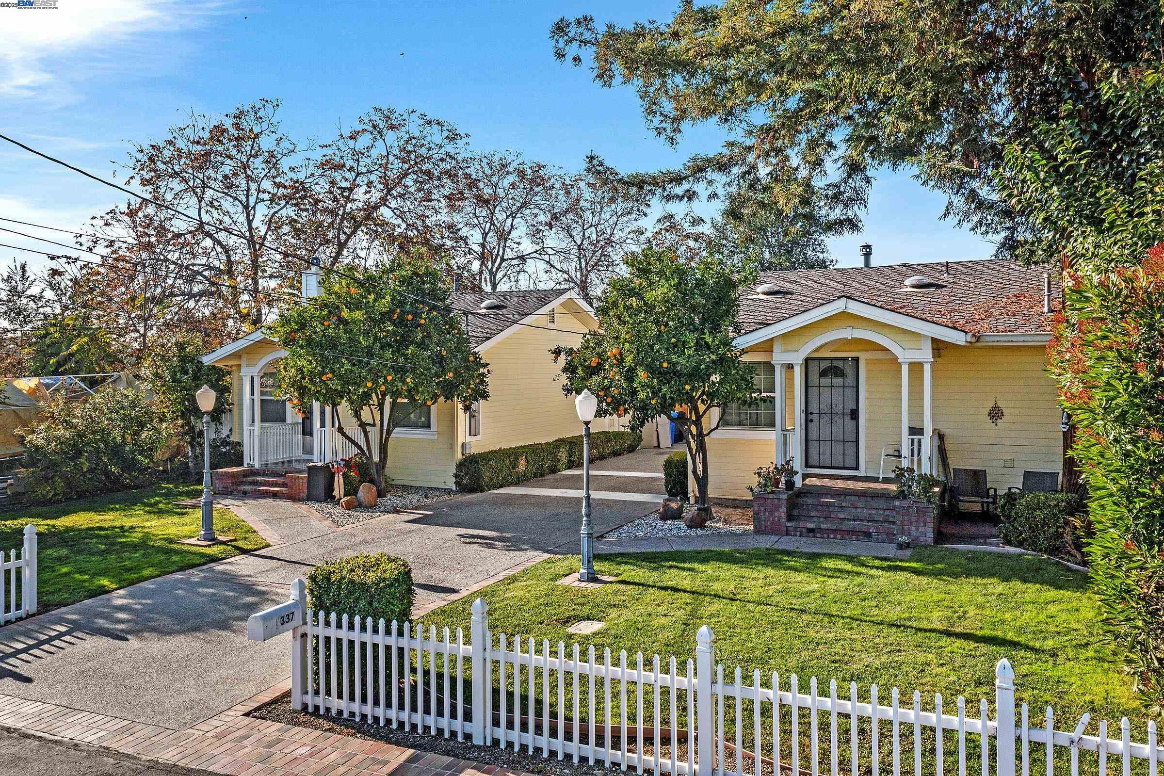 Detail Gallery Image 5 of 60 For 339 I St, Fremont,  CA 94536 - 6 Beds | 3 Baths