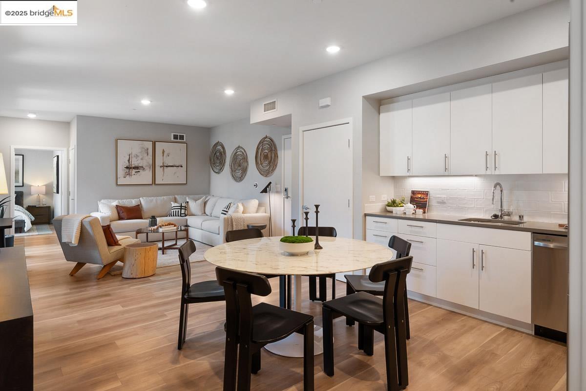 Photo #7: 41119457 Listing: Photo #7