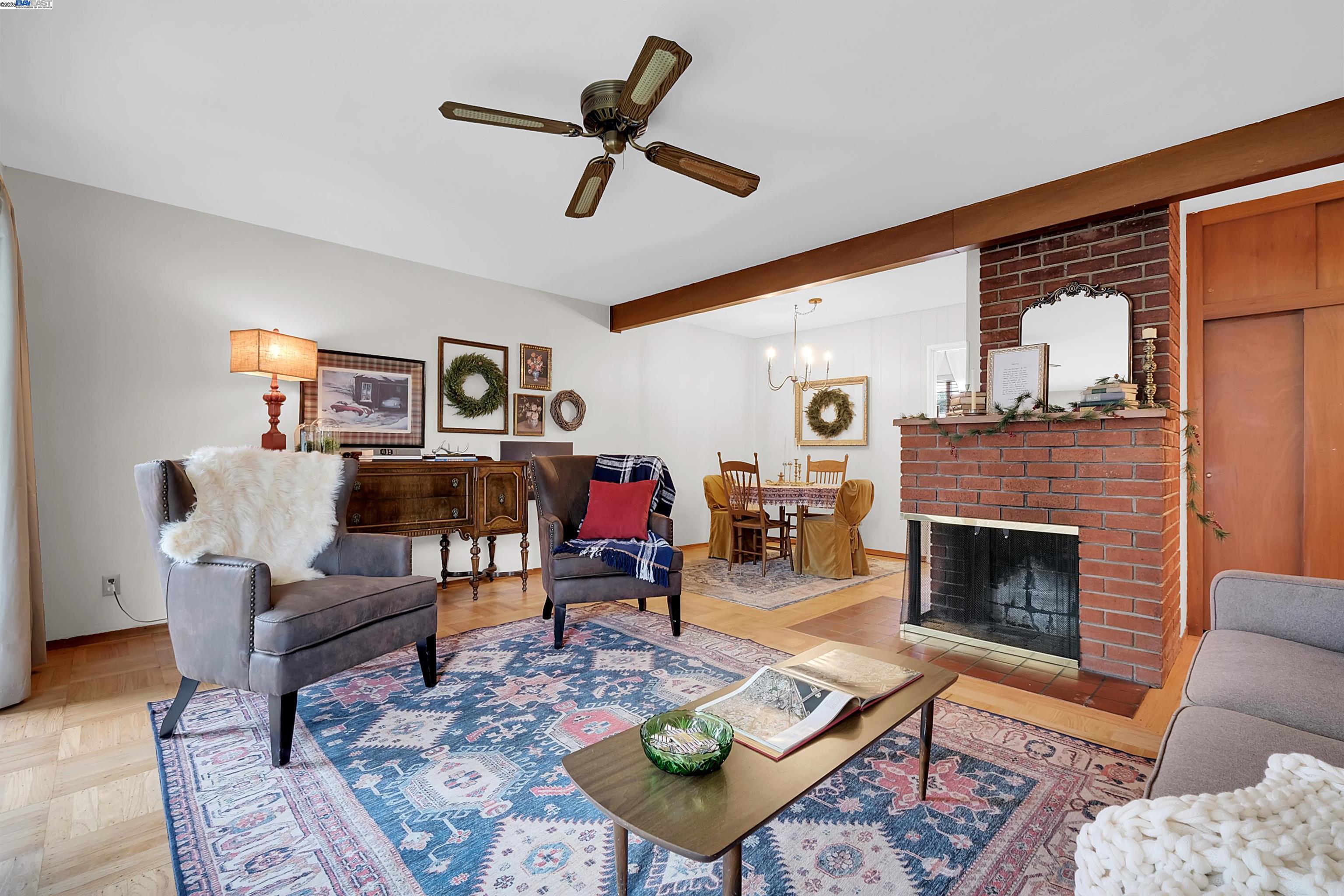 Detail Gallery Image 7 of 34 For 15835 via Seco, San Lorenzo,  CA 94580 - 3 Beds | 2 Baths