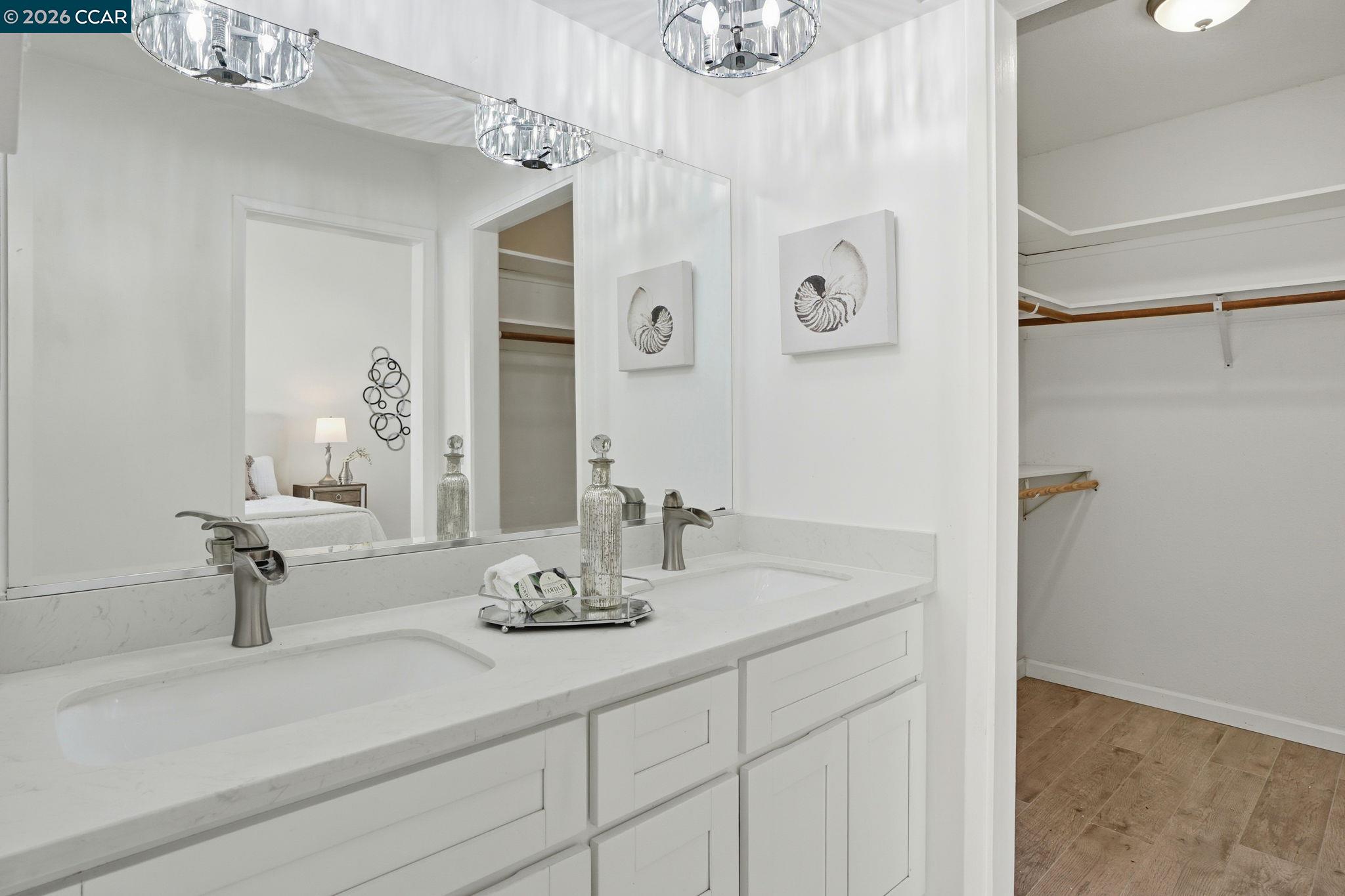 Photo #16: 41119459 Listing: Photo #16