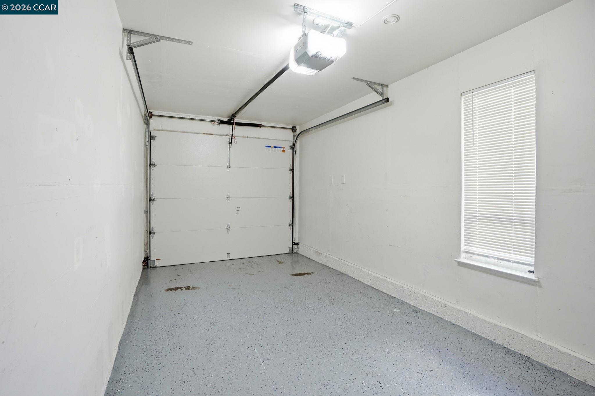 Photo #23: 41119459 Listing: Photo #23