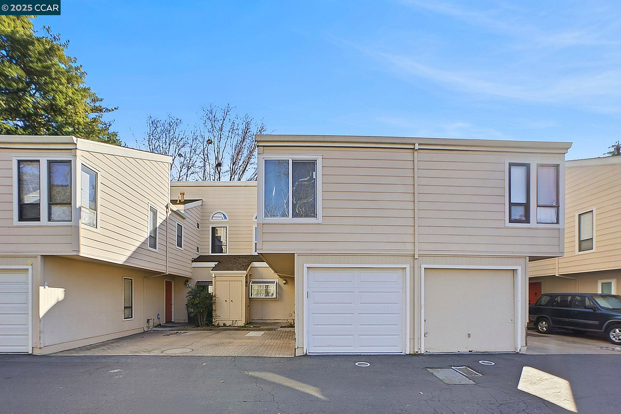 Photo #28: 41119459 Listing: Photo #28