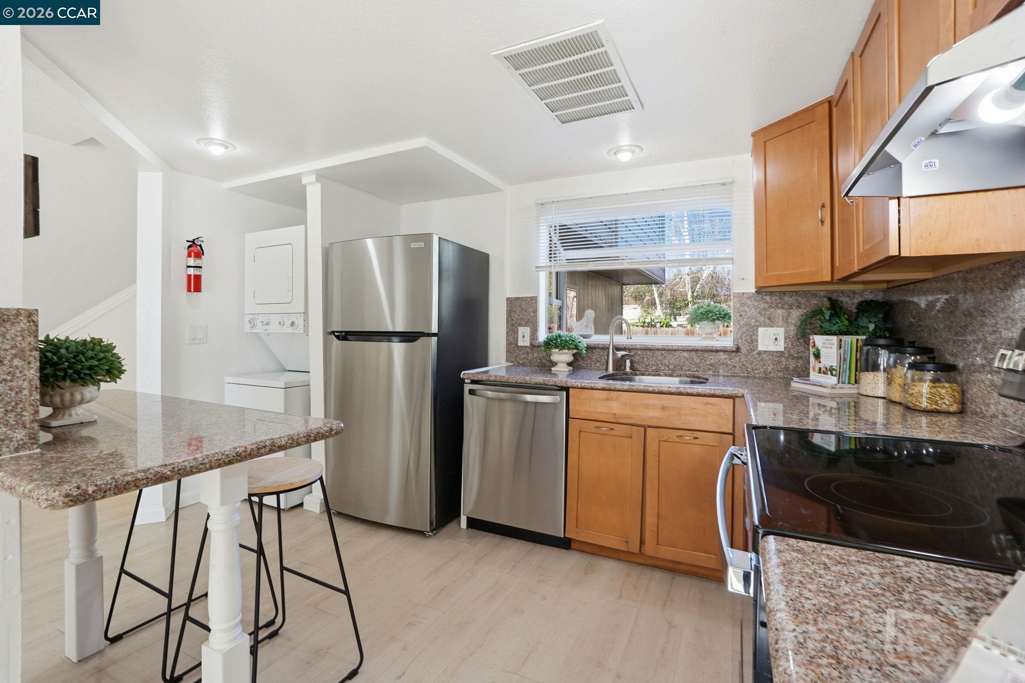 Photo #9: 41119459 Listing: Photo #9