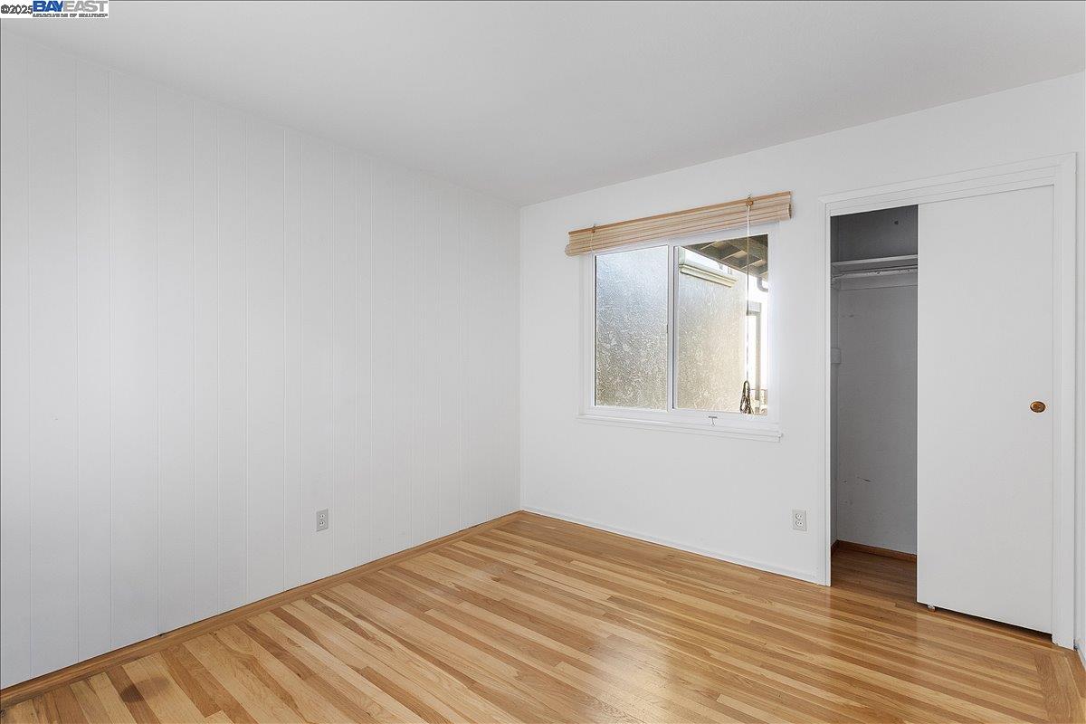 Detail Gallery Image 12 of 24 For 75 Chadbourne Way, Oakland,  CA 94619 - 5 Beds | 2/1 Baths