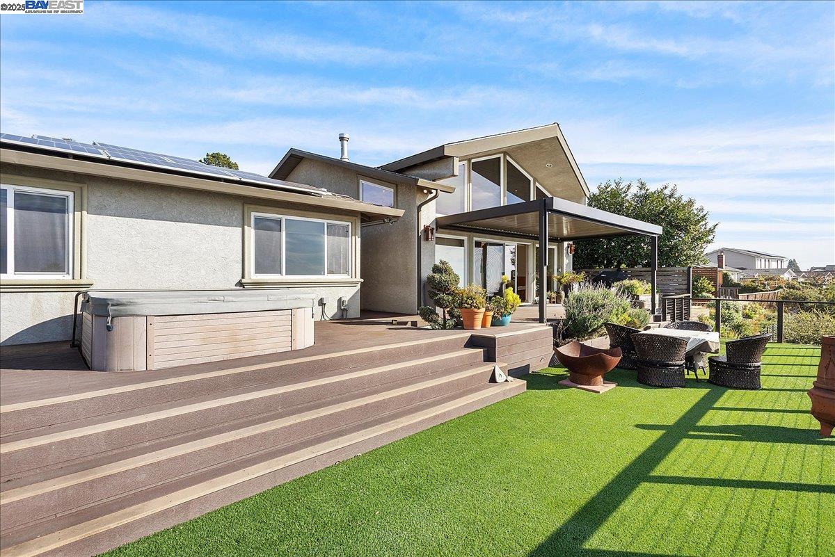 Detail Gallery Image 23 of 24 For 75 Chadbourne Way, Oakland,  CA 94619 - 5 Beds | 2/1 Baths