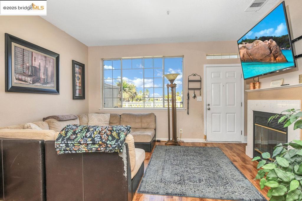 Detail Gallery Image 11 of 28 For 3511 Wells Road, Oakley,  CA 94561-5009 - 2 Beds | 2 Baths