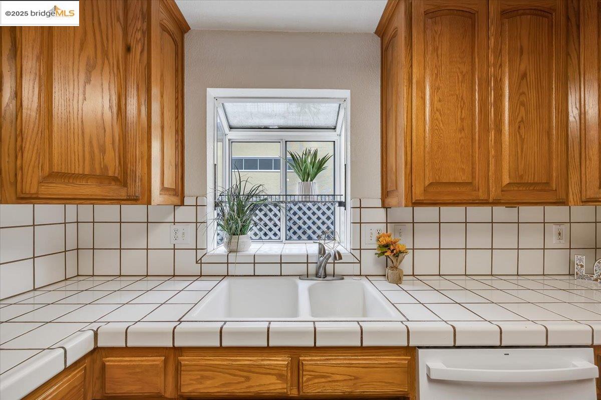 Detail Gallery Image 20 of 47 For 1870 Shadyside Ct, Oakdale,  CA 95361 - 4 Beds | 2 Baths