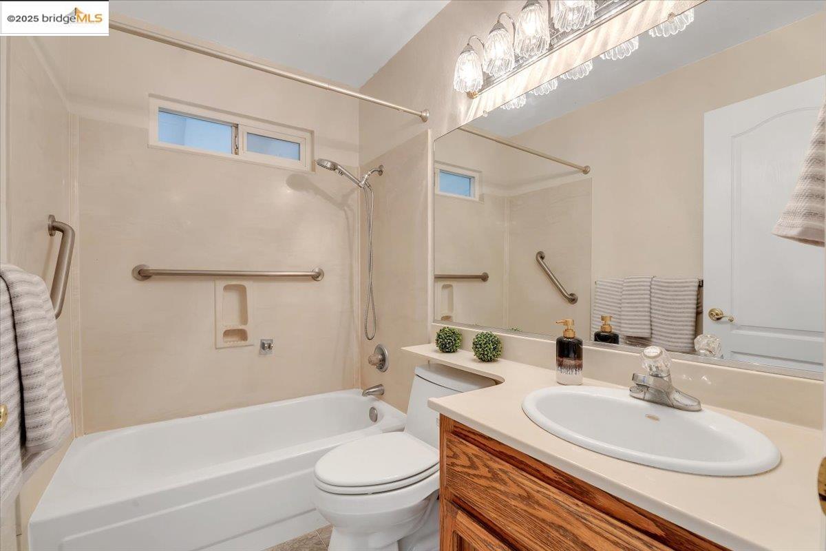 Detail Gallery Image 41 of 47 For 1870 Shadyside Ct, Oakdale,  CA 95361 - 4 Beds | 2 Baths