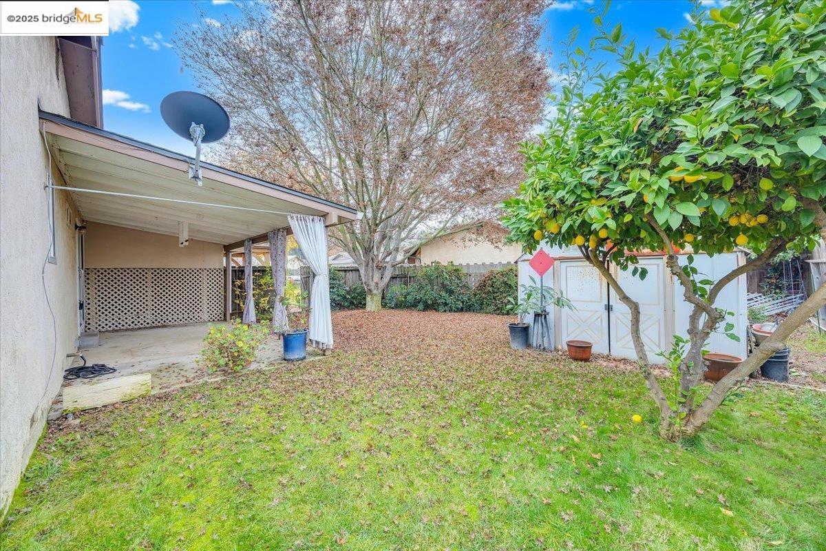 Detail Gallery Image 10 of 47 For 1870 Shadyside Ct, Oakdale,  CA 95361 - 4 Beds | 2 Baths