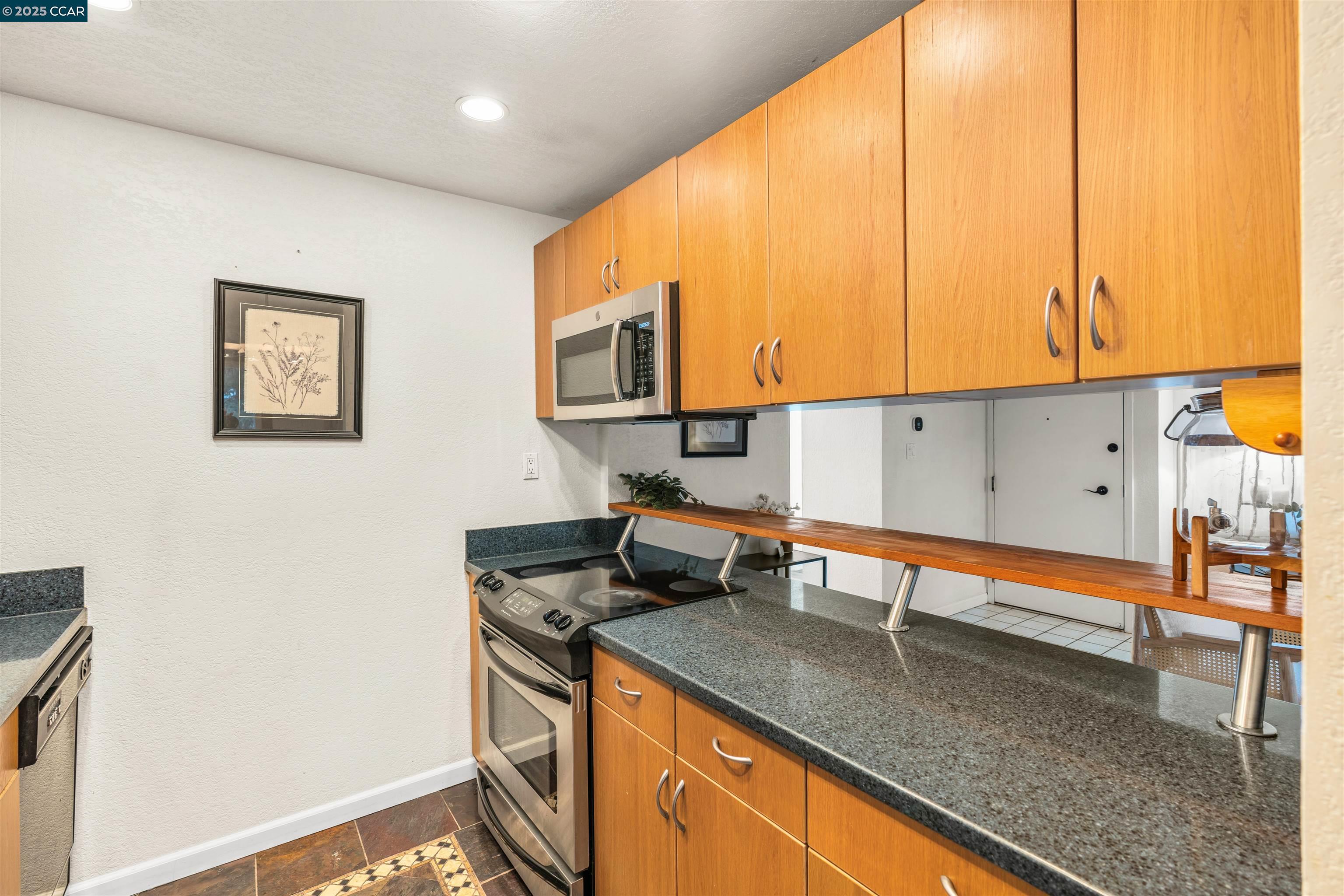 Photo #14: 41119469 Listing: Photo #14