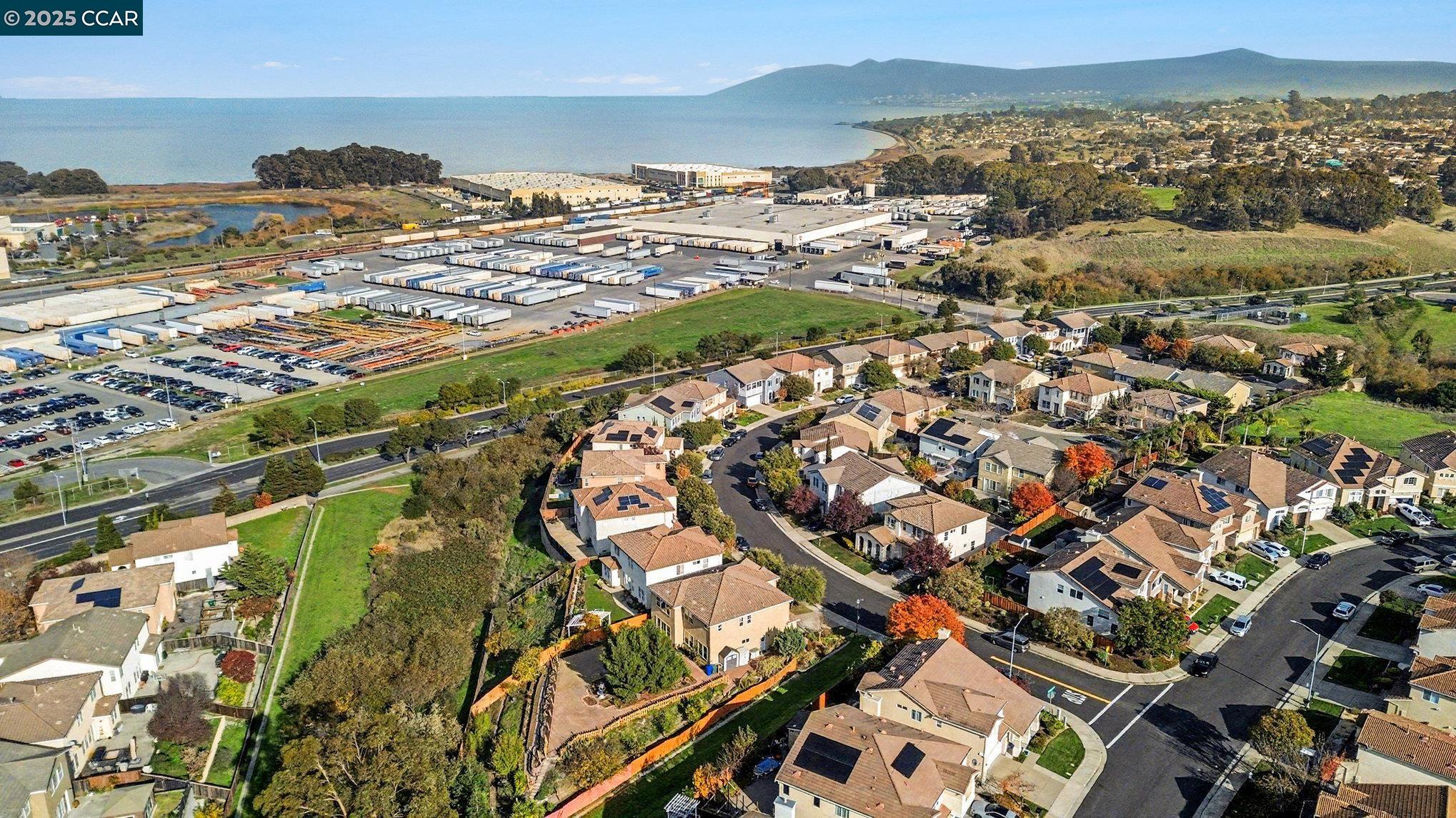 Detail Gallery Image 41 of 42 For 5701 Oakmont Dr, Richmond,  CA 94806 - 5 Beds | 3 Baths