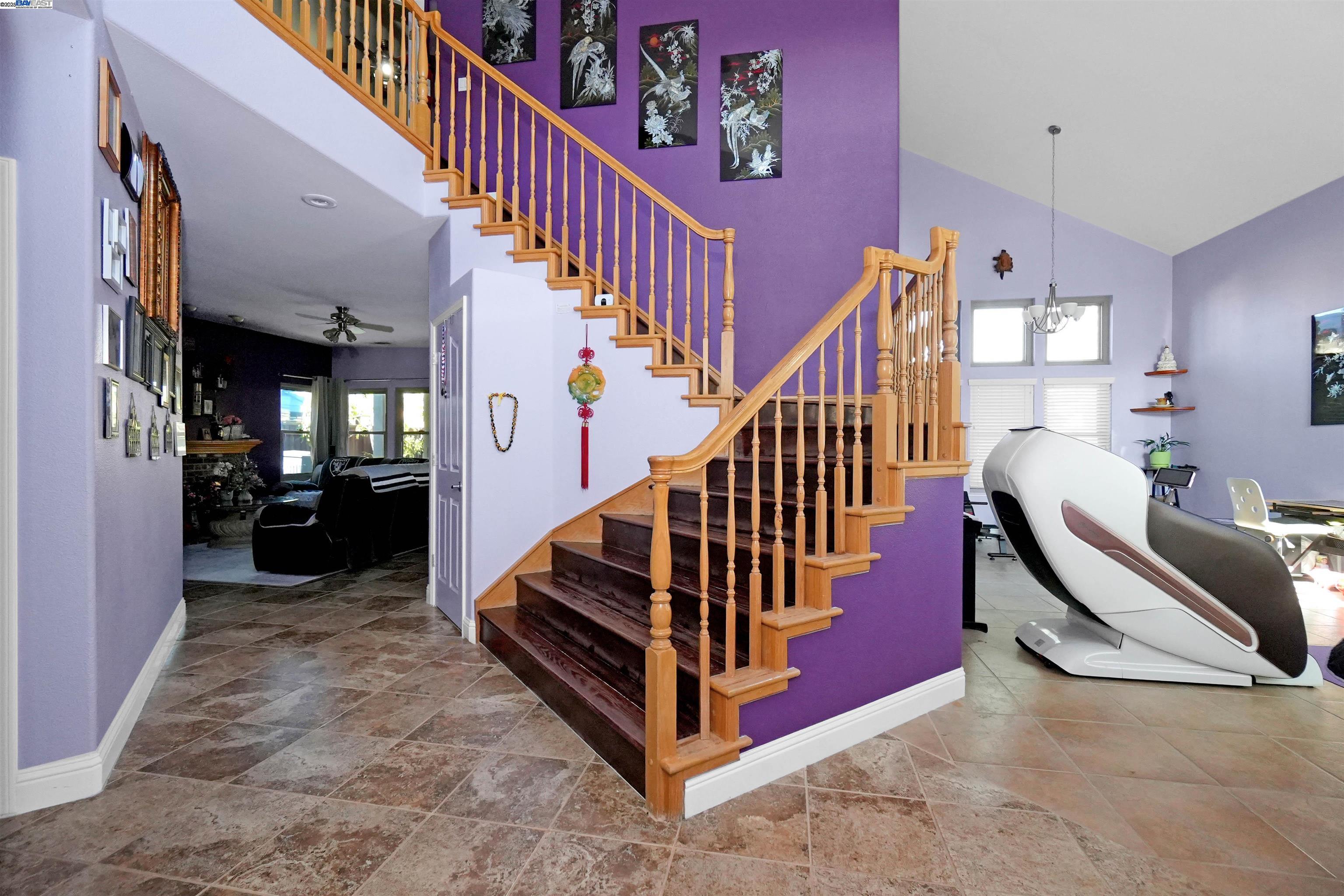 Detail Gallery Image 16 of 60 For 1445 Yorkshire Loop, Tracy,  CA 95376 - 4 Beds | 3 Baths