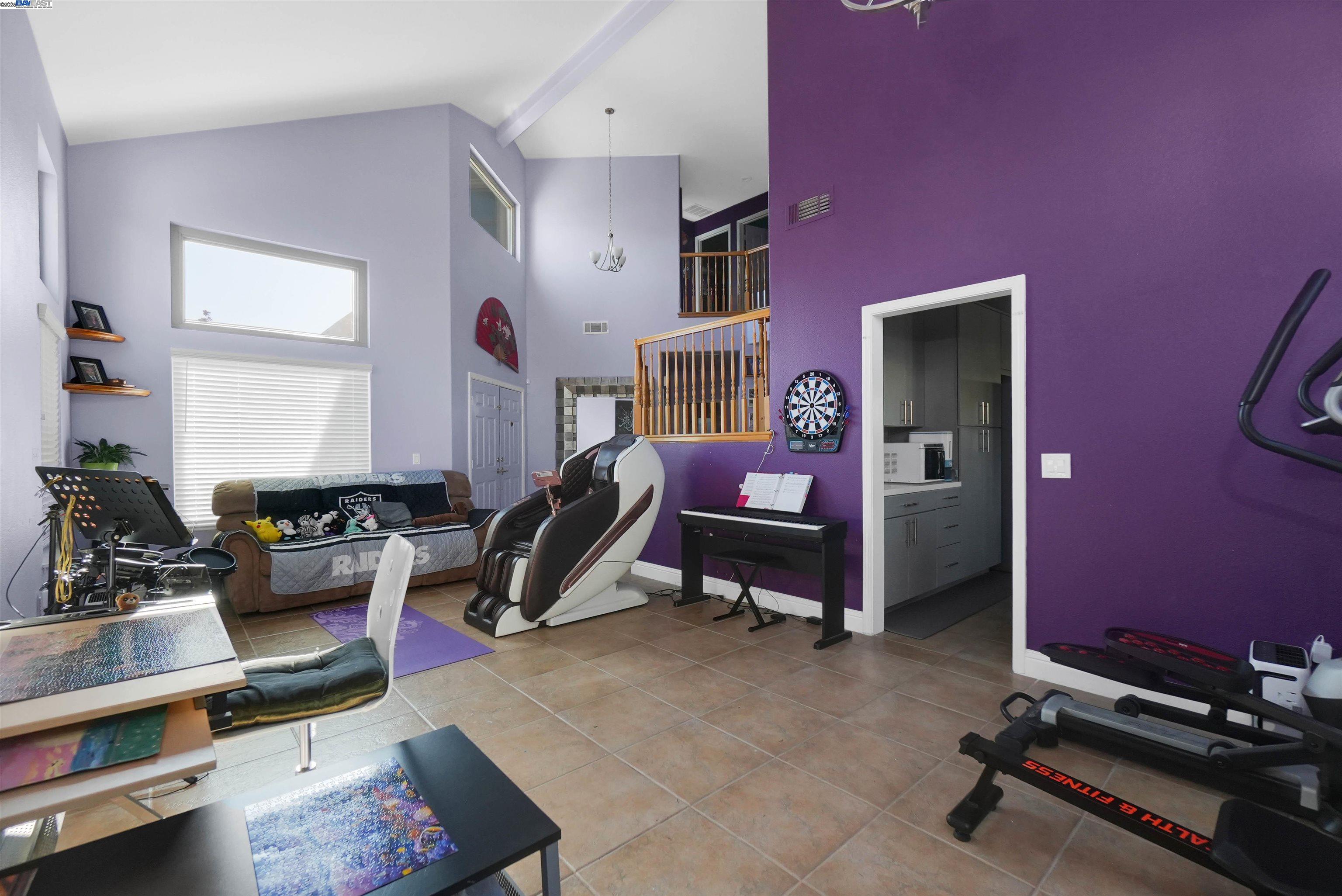 Detail Gallery Image 19 of 60 For 1445 Yorkshire Loop, Tracy,  CA 95376 - 4 Beds | 3 Baths