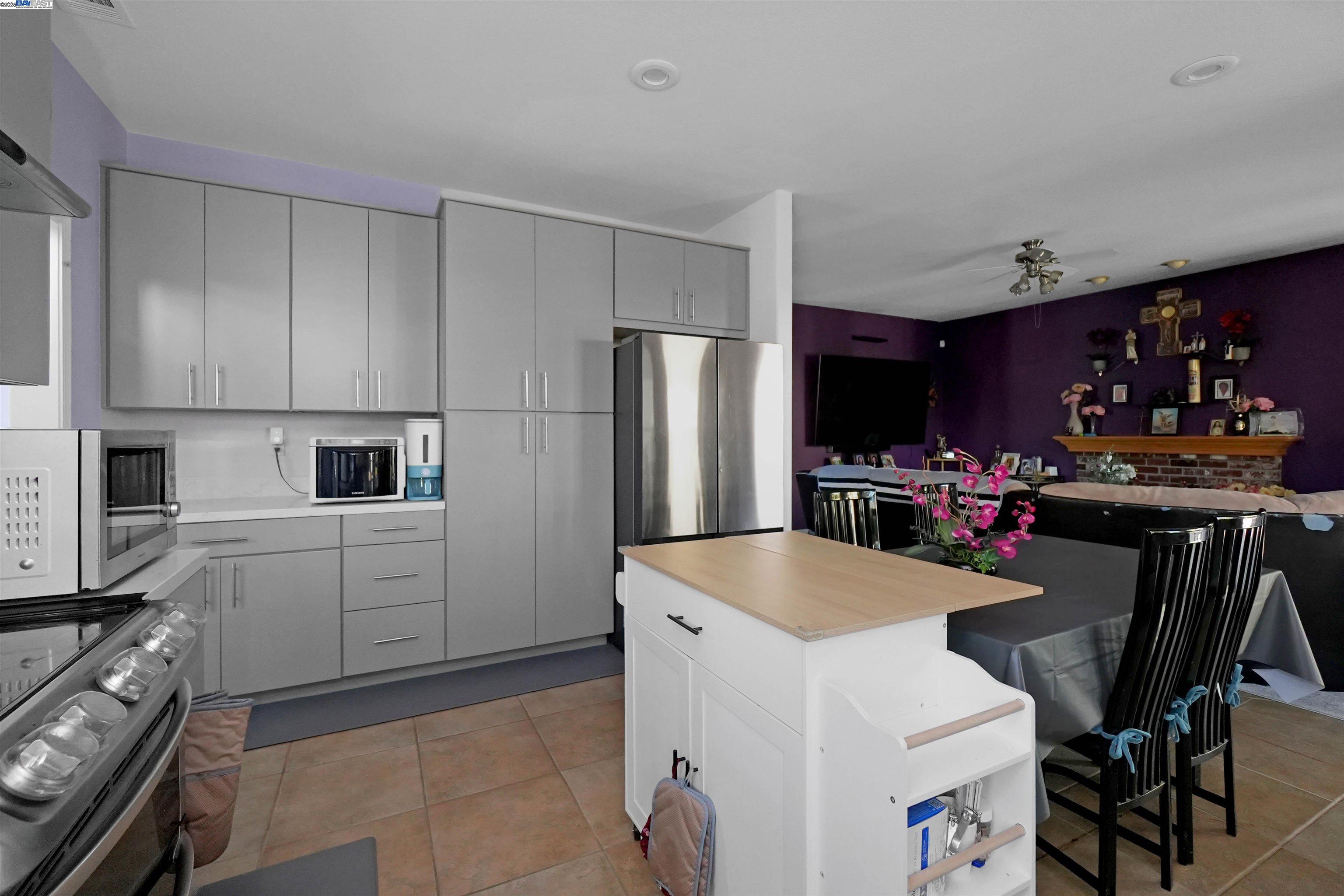 Detail Gallery Image 26 of 60 For 1445 Yorkshire Loop, Tracy,  CA 95376 - 4 Beds | 3 Baths