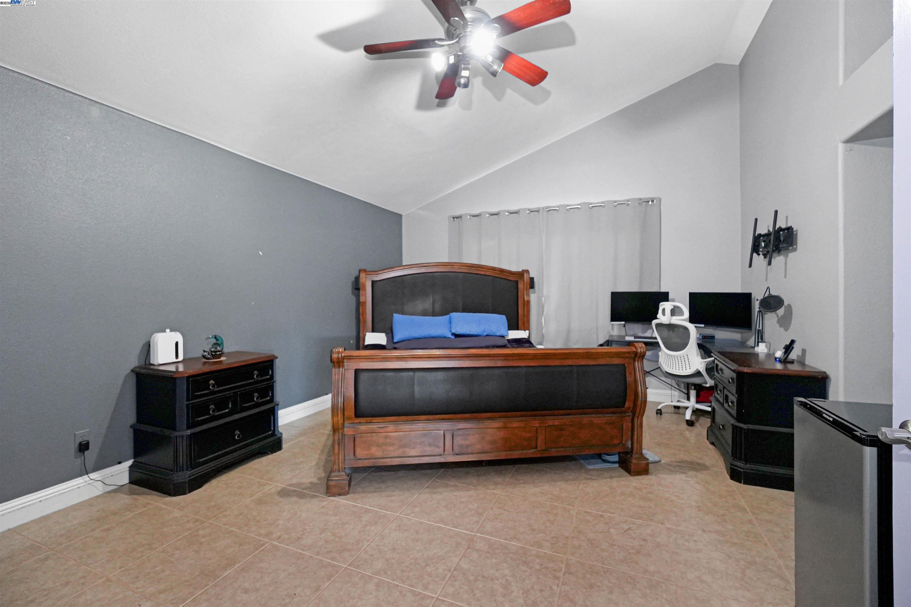 Detail Gallery Image 43 of 60 For 1445 Yorkshire Loop, Tracy,  CA 95376 - 4 Beds | 3 Baths