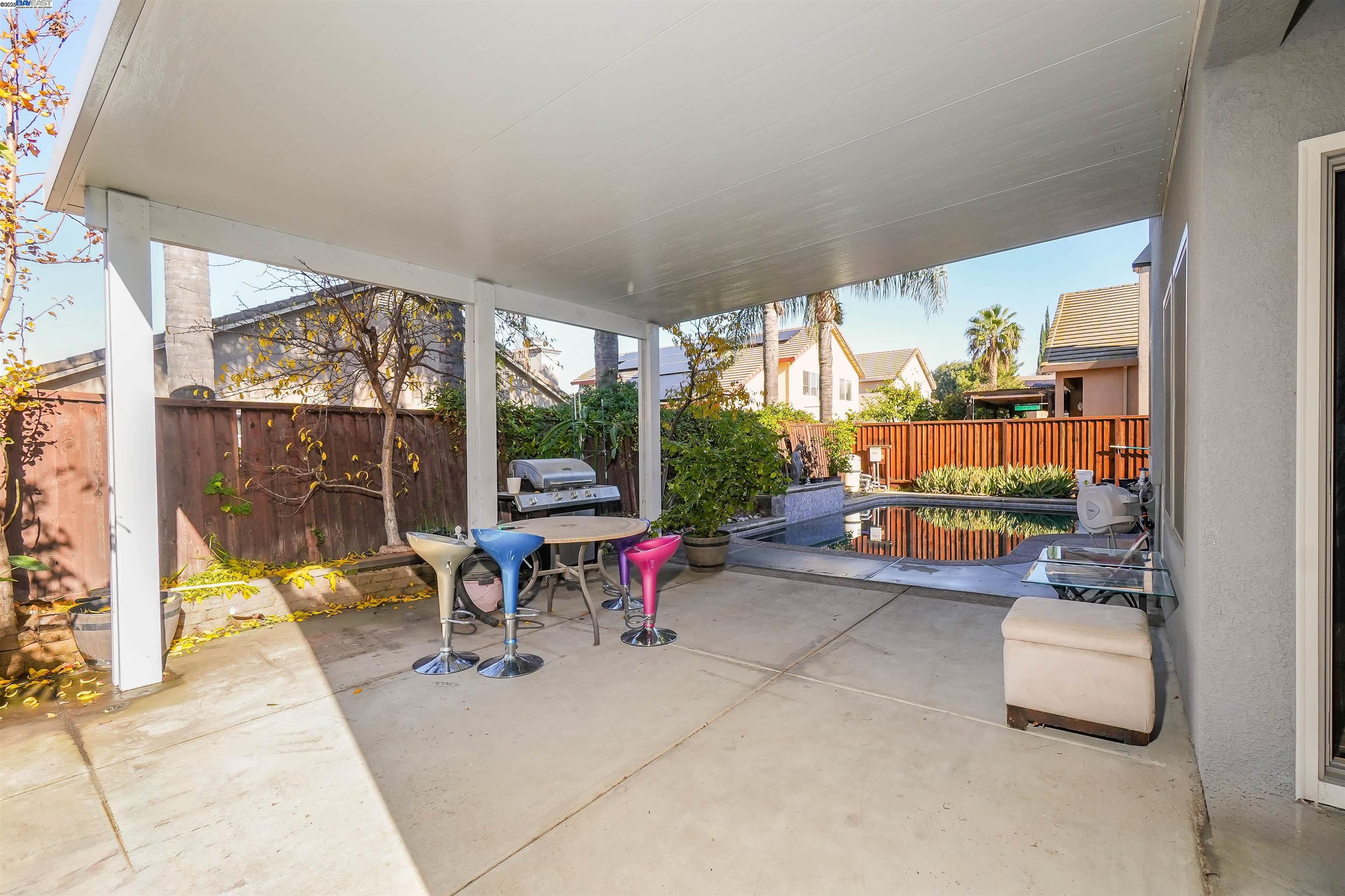 Detail Gallery Image 48 of 60 For 1445 Yorkshire Loop, Tracy,  CA 95376 - 4 Beds | 3 Baths