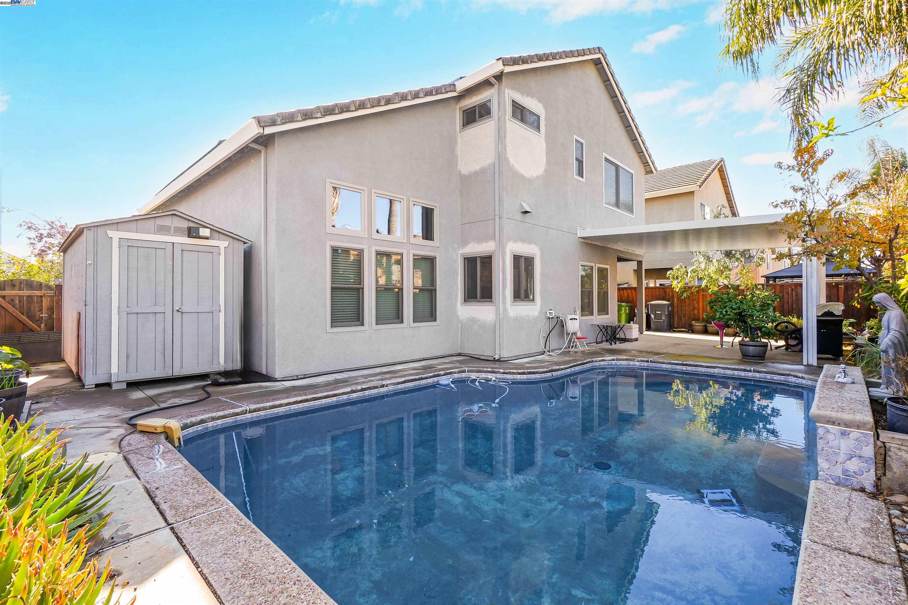 Detail Gallery Image 51 of 60 For 1445 Yorkshire Loop, Tracy,  CA 95376 - 4 Beds | 3 Baths