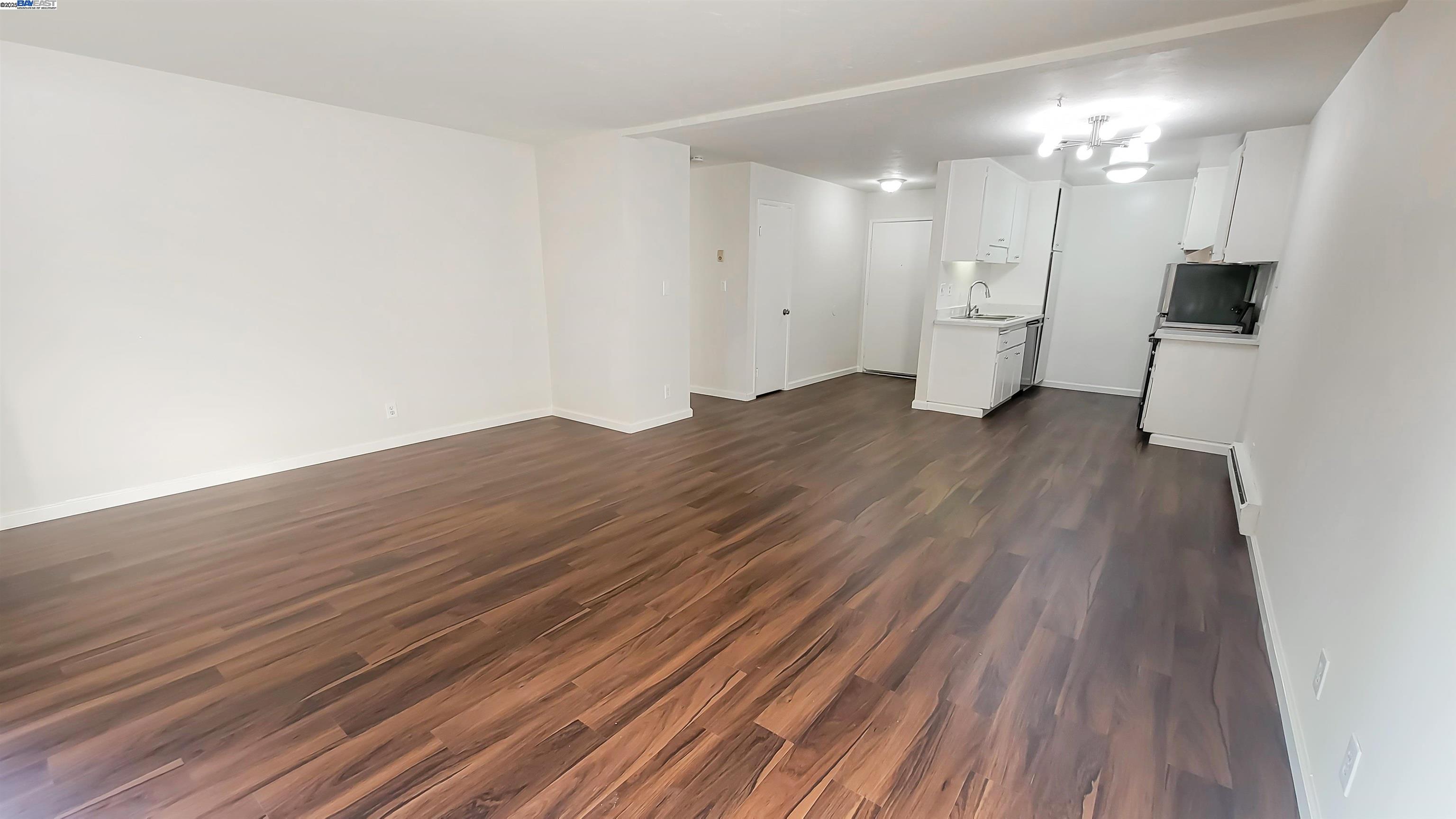 Detail Gallery Image 33 of 37 For 1321 Webster St #D119,  Alameda,  CA 94501 - 2 Beds | 1 Baths