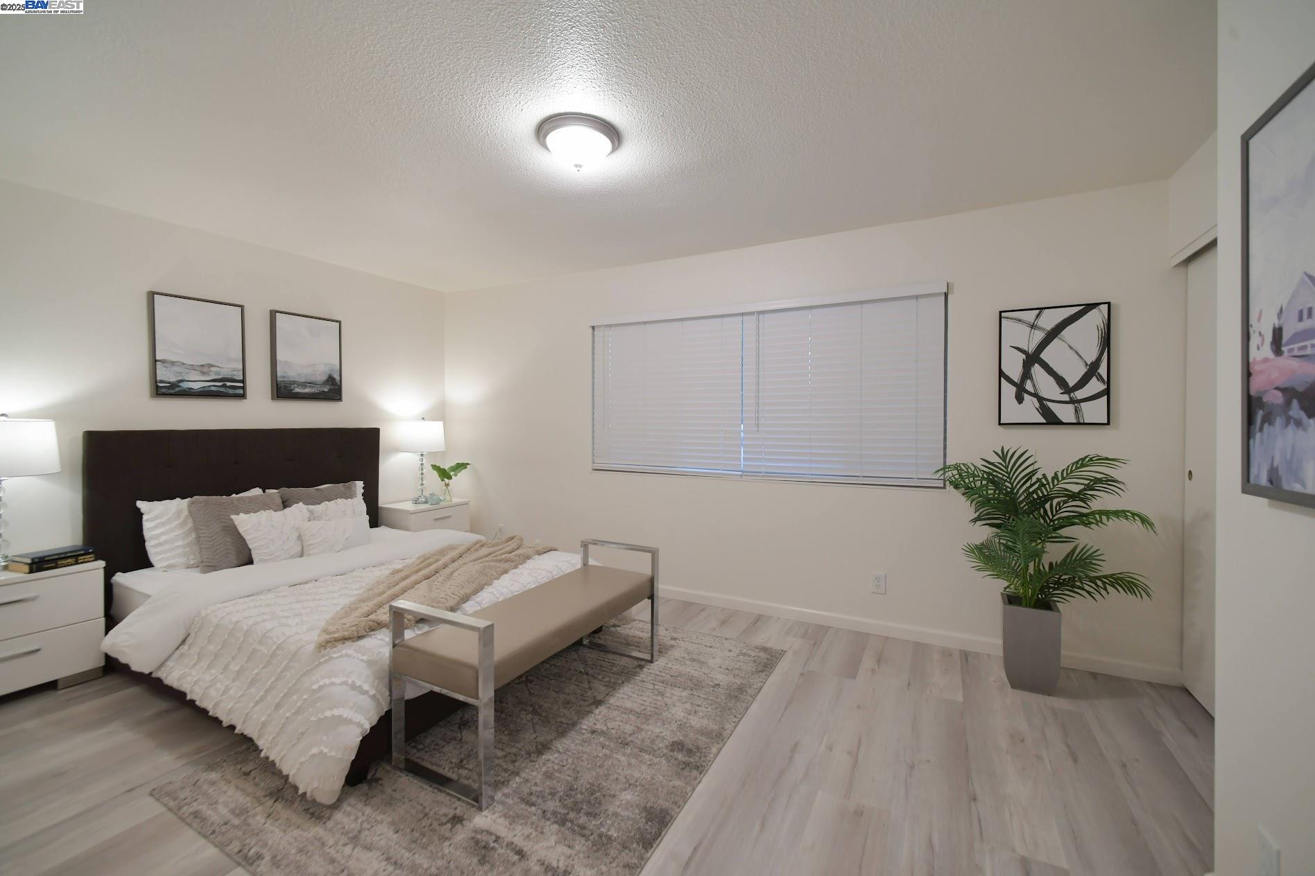 Detail Gallery Image 10 of 24 For 2363 Arf Ave, Hayward,  CA 94545 - 2 Beds | 1/1 Baths